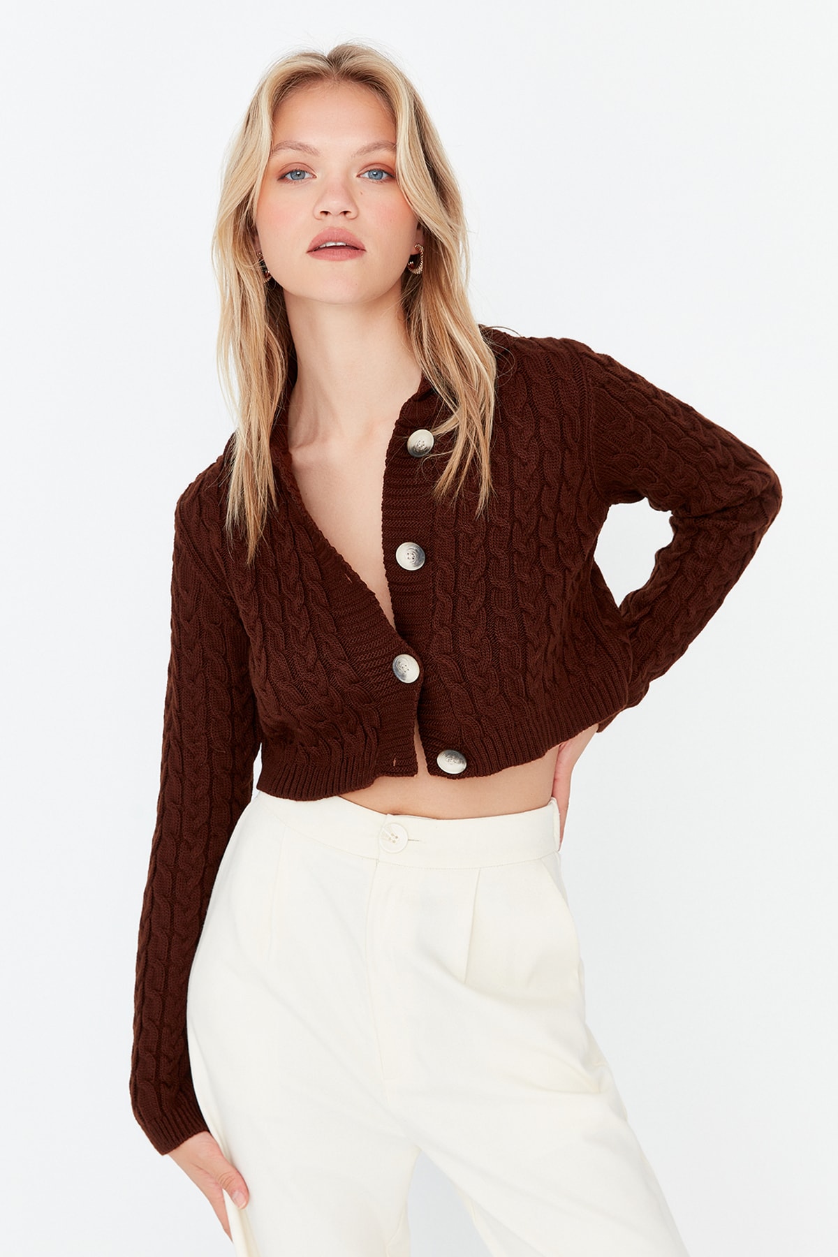 Trendyol Brown Crop Knitwear Cardigan