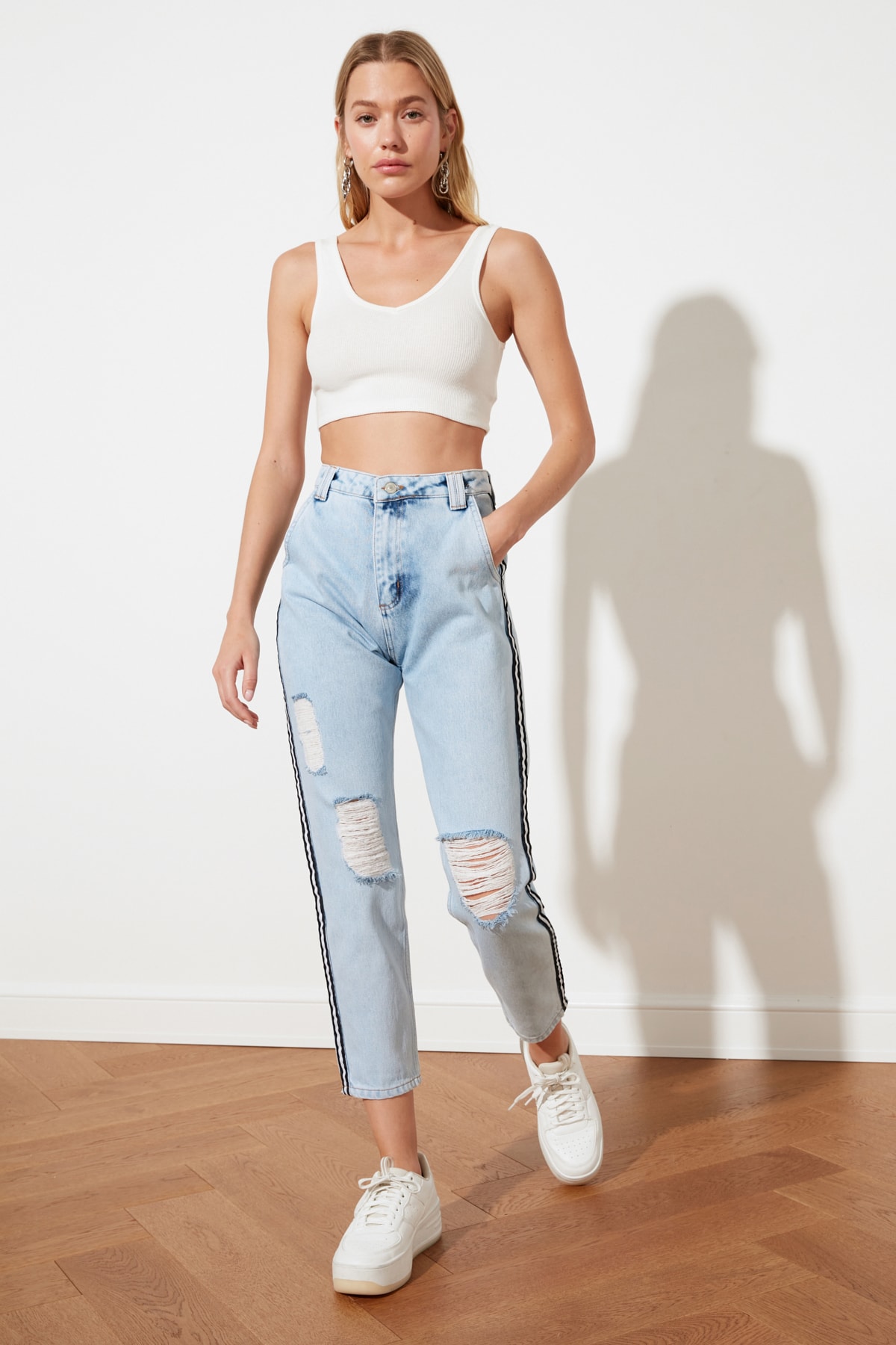 Trendyol High Waist Straight Jeans