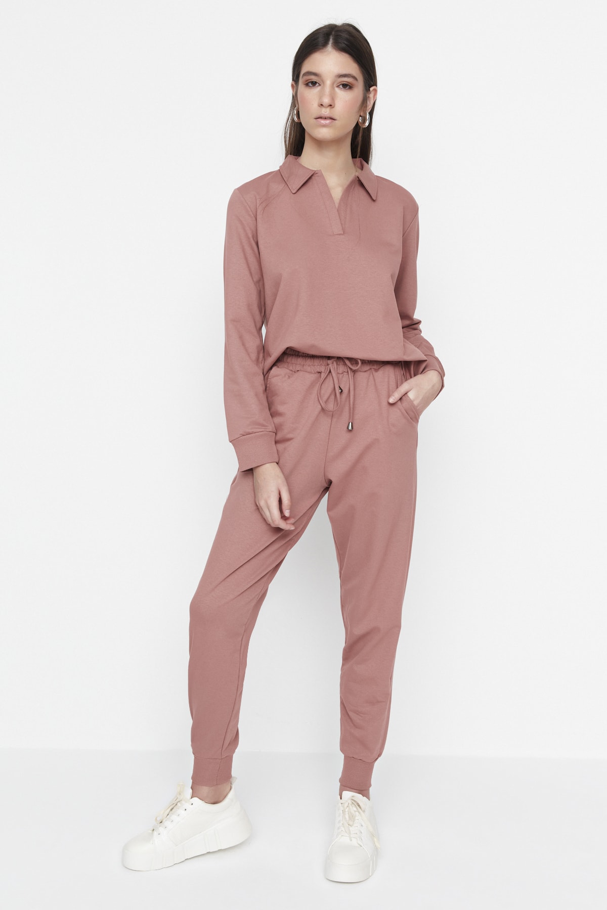 Trendyol Sweatsuit - Rosa - Regular fit