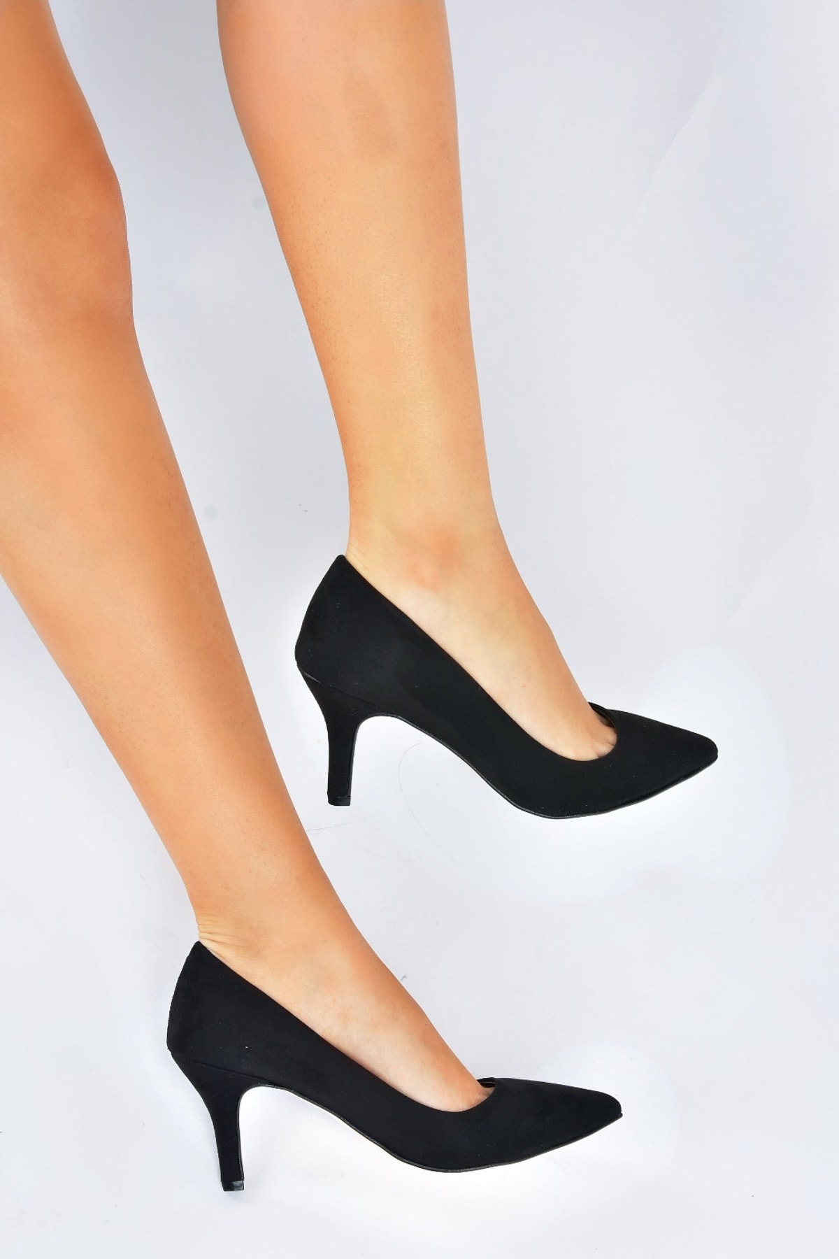 Levně Fox Shoes Black Suede Women's Thin Heeled Stilettos