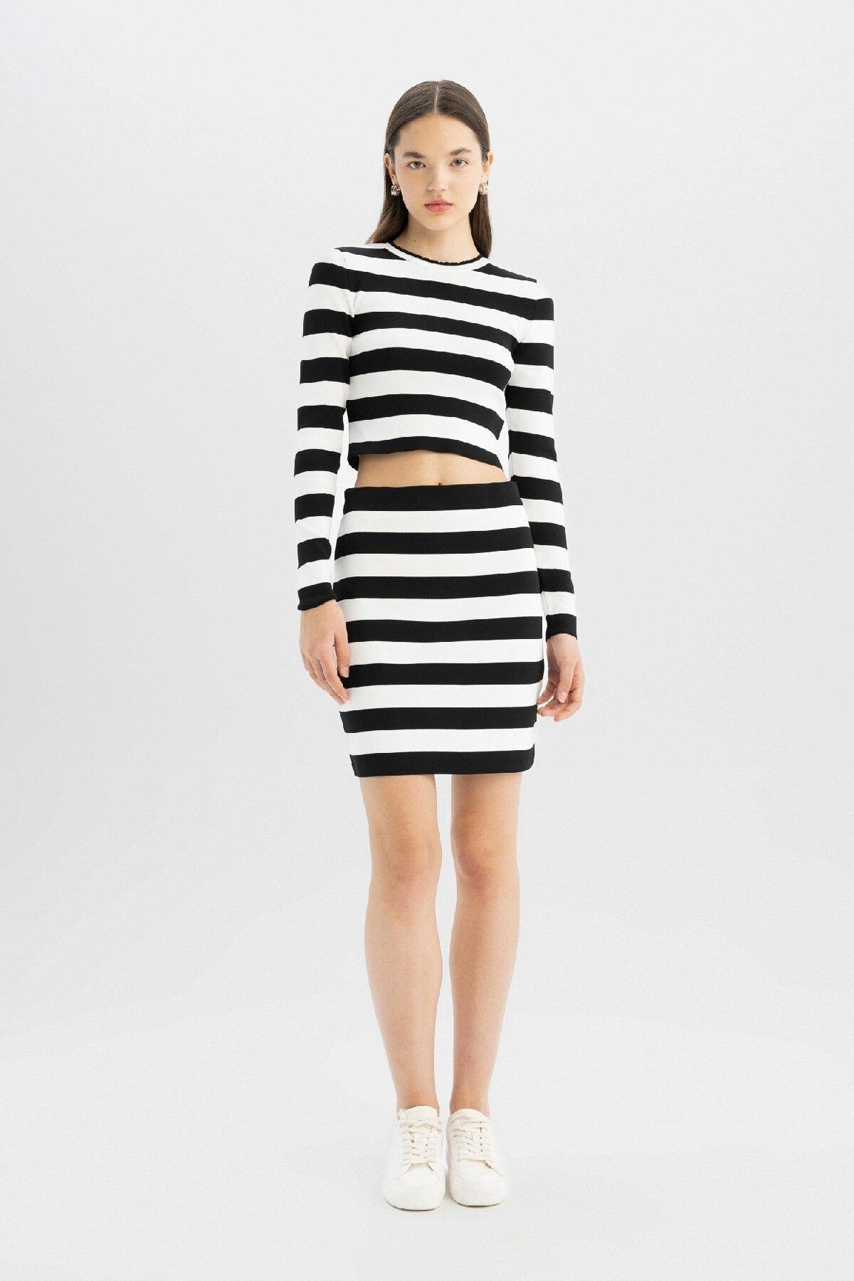 DEFACTO Cool Slim Fit Striped Knit Skirt