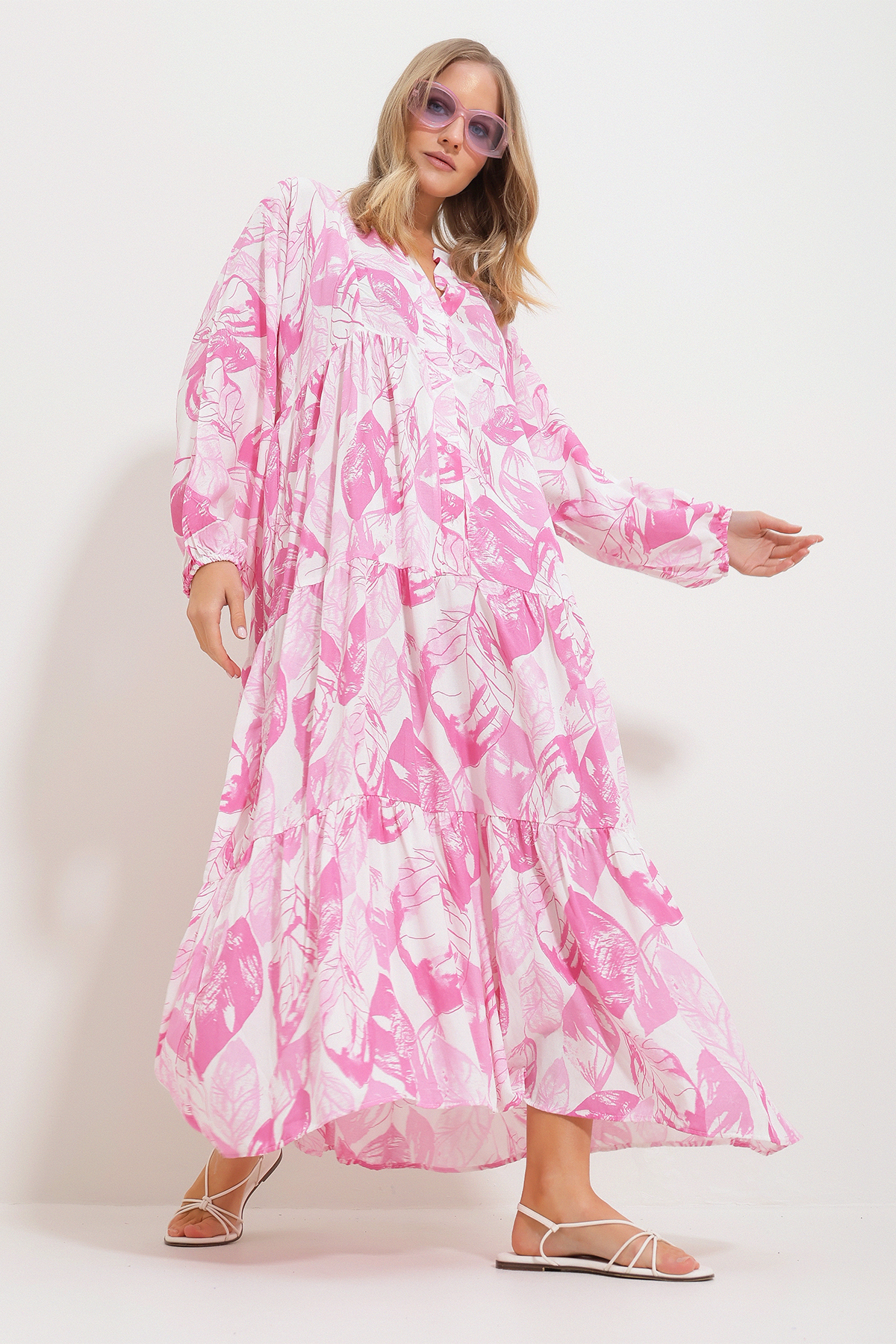 Trend Alaçatı Stili Women's Pink Large Collar Shawl Patterned Maxi Length Dress