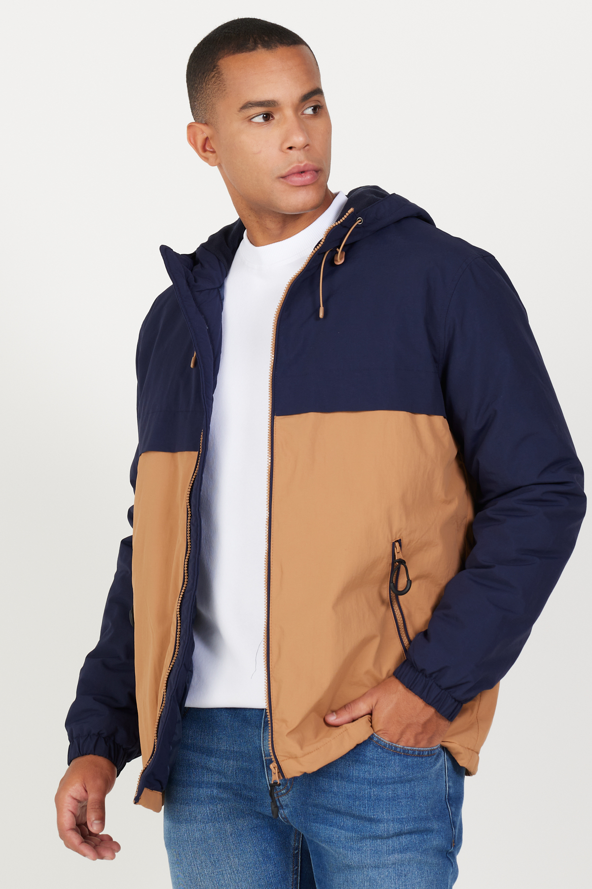 Levně AC&Co / Altınyıldız Classics Men's Navy Blue-Mink Standard Fit Normal Cut High Neck Cold Proof Fleece Side Pocket Coat