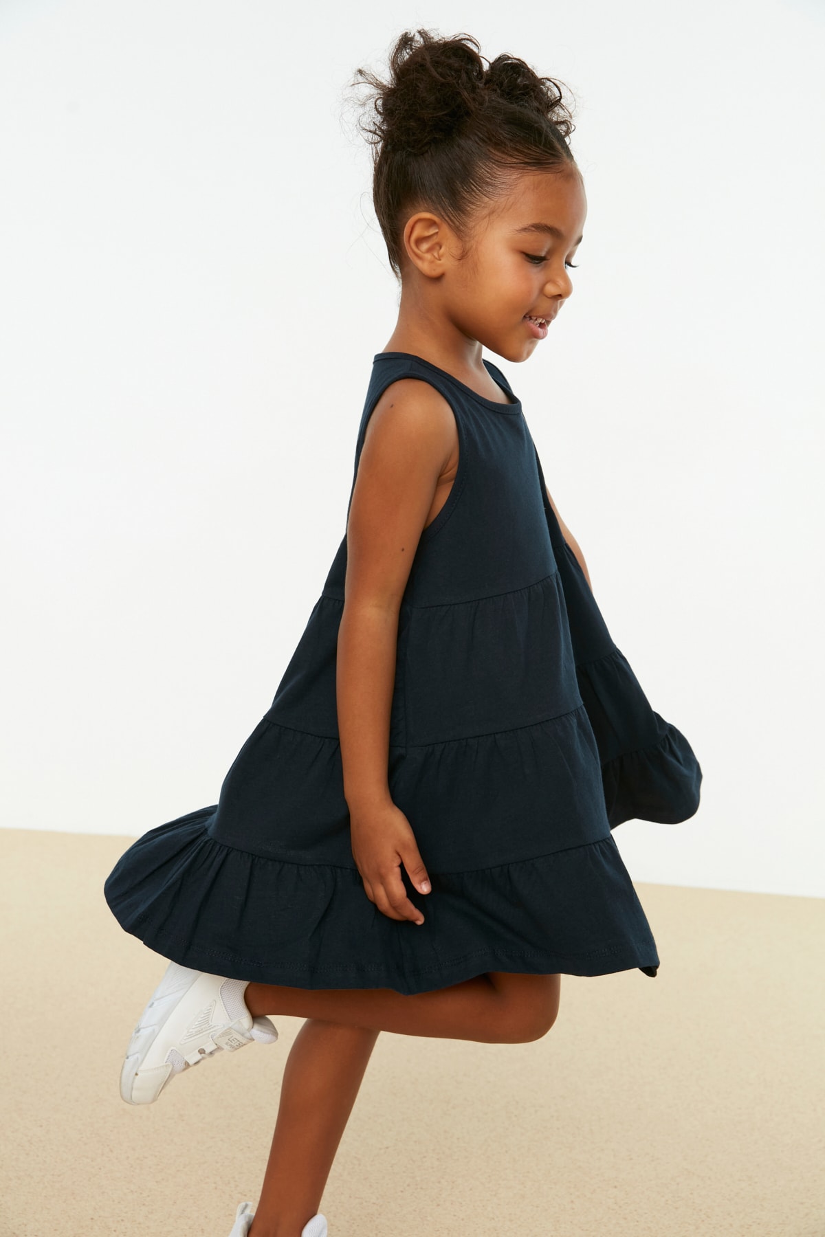 Trendyol Navy Blue Ruffled Girl Knitted Dress