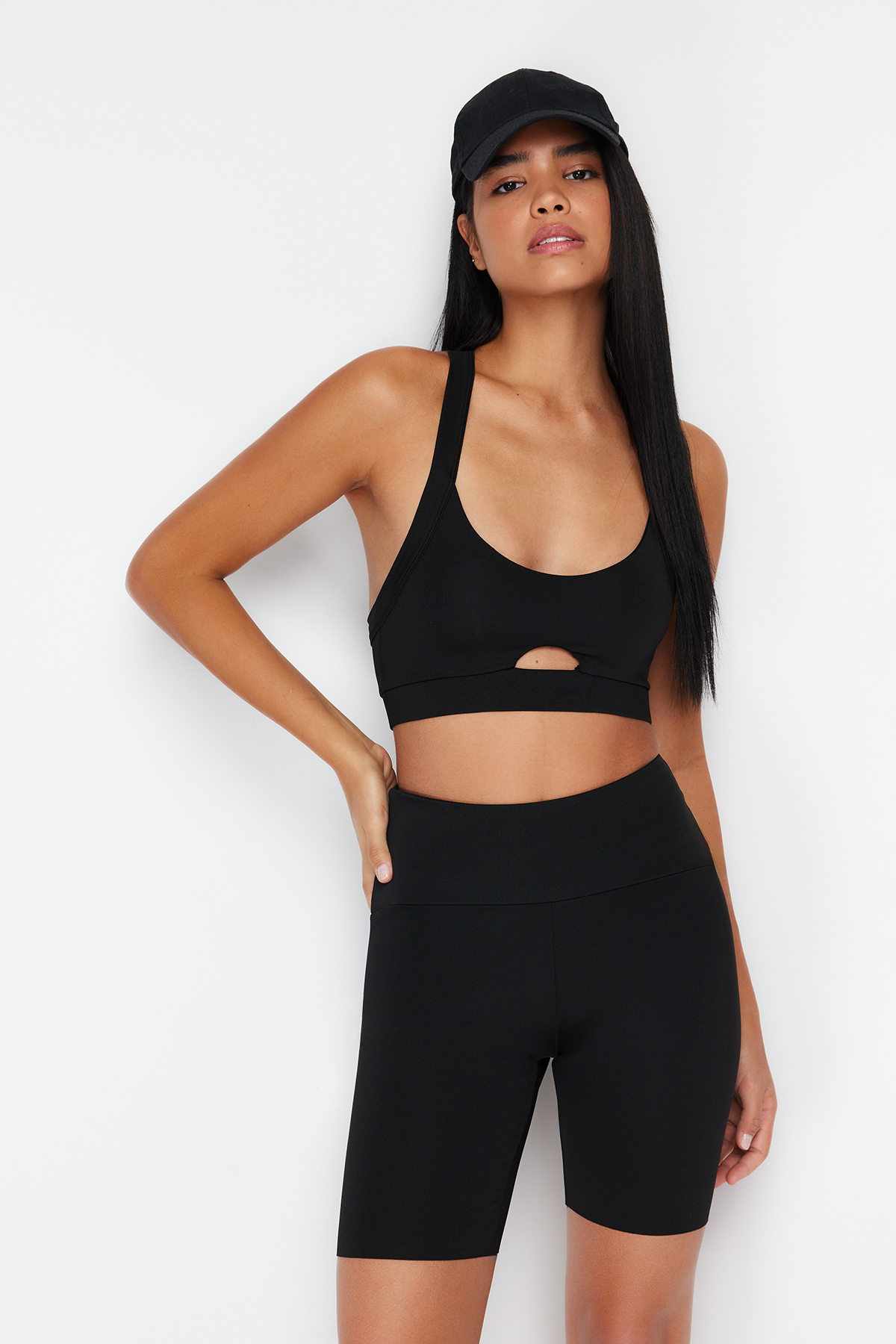 Trendyol Black Supported/Shaping Back Detailed Sports Bra