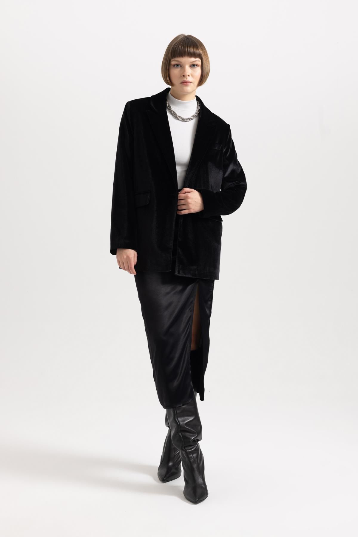 DEFACTO Oversize Fit Velvet Blazer Jacket