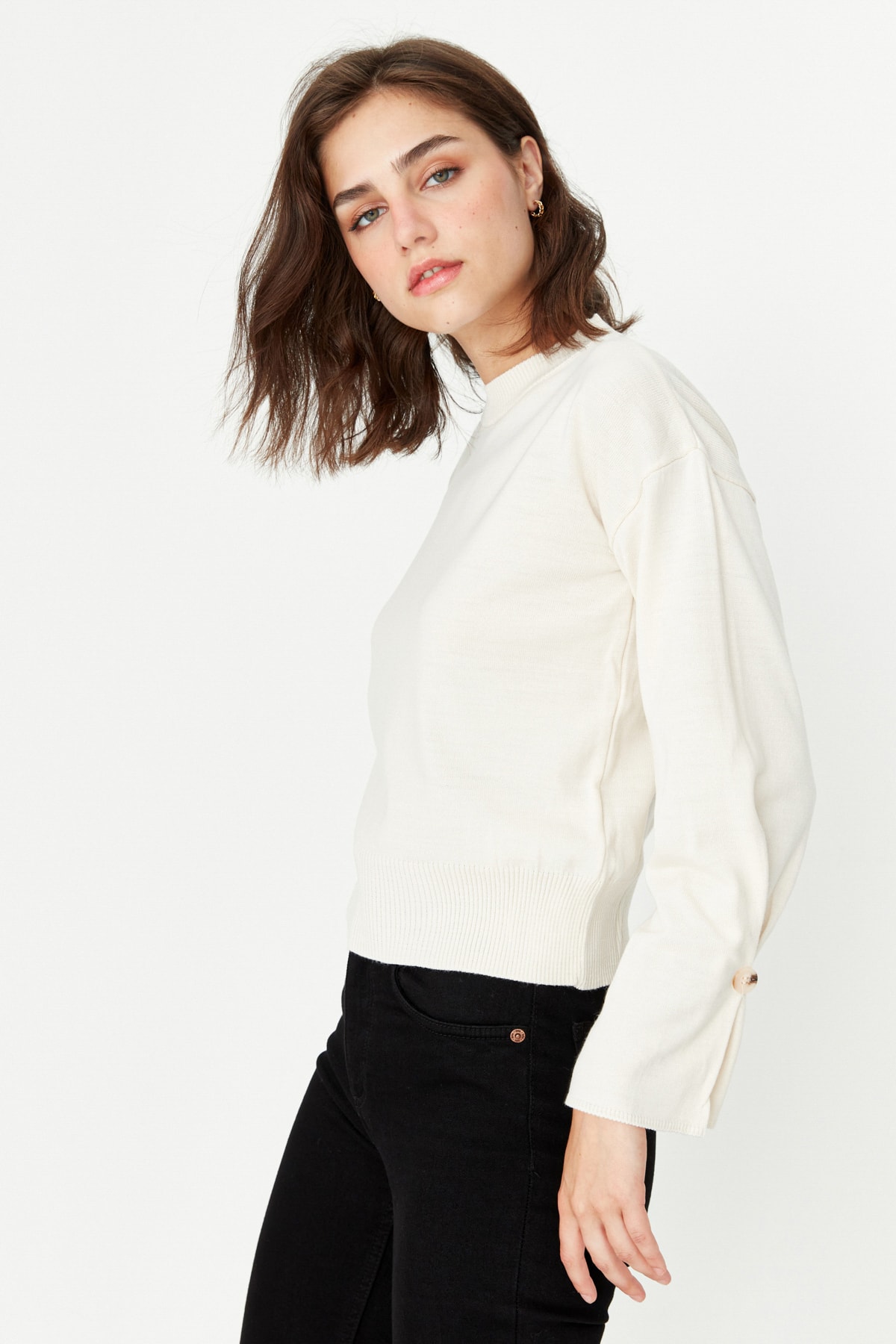 Trendyol Ecru Sleeve Detailed Knitwear Sweater