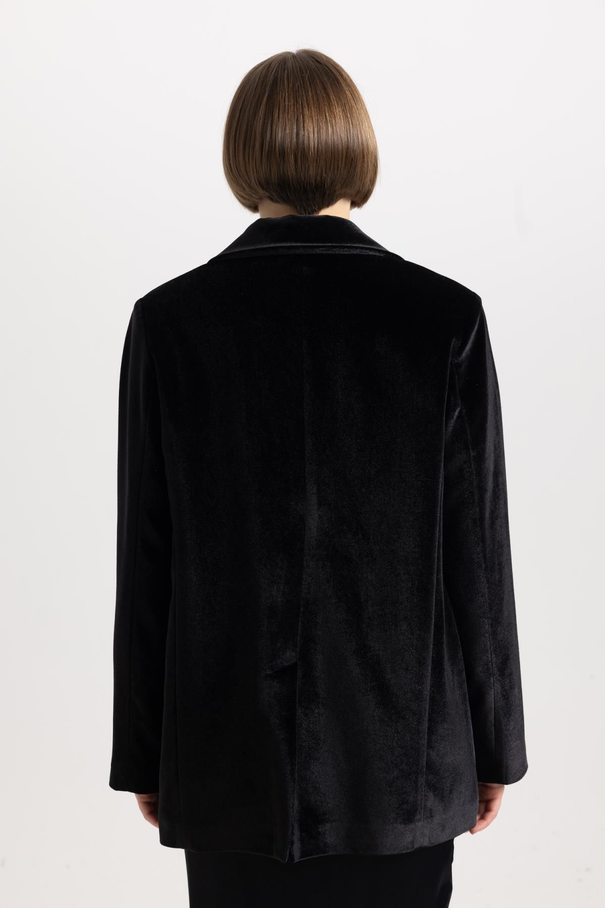 DEFACTO Oversize Fit Velvet Blazer Jacket