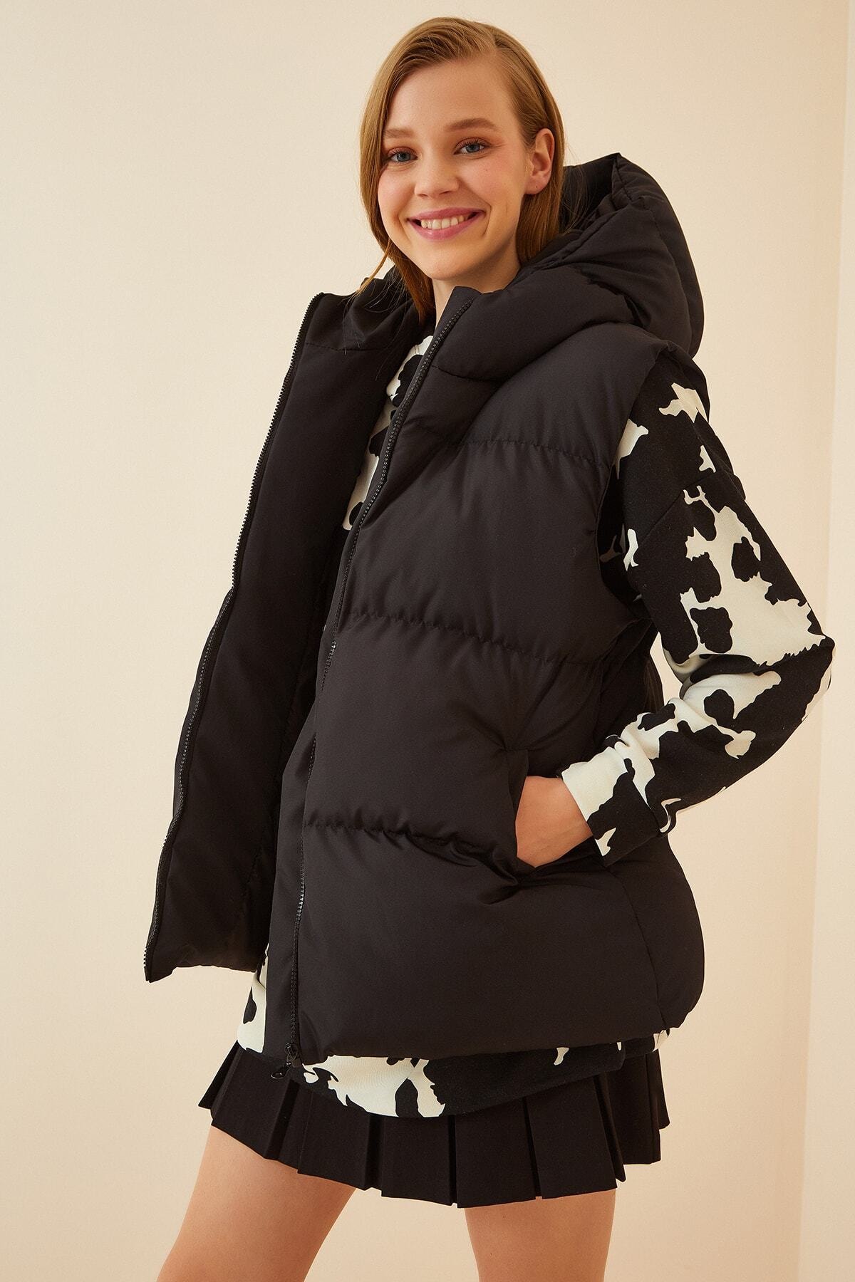 Vesta dama, Happiness İstanbul Oversized