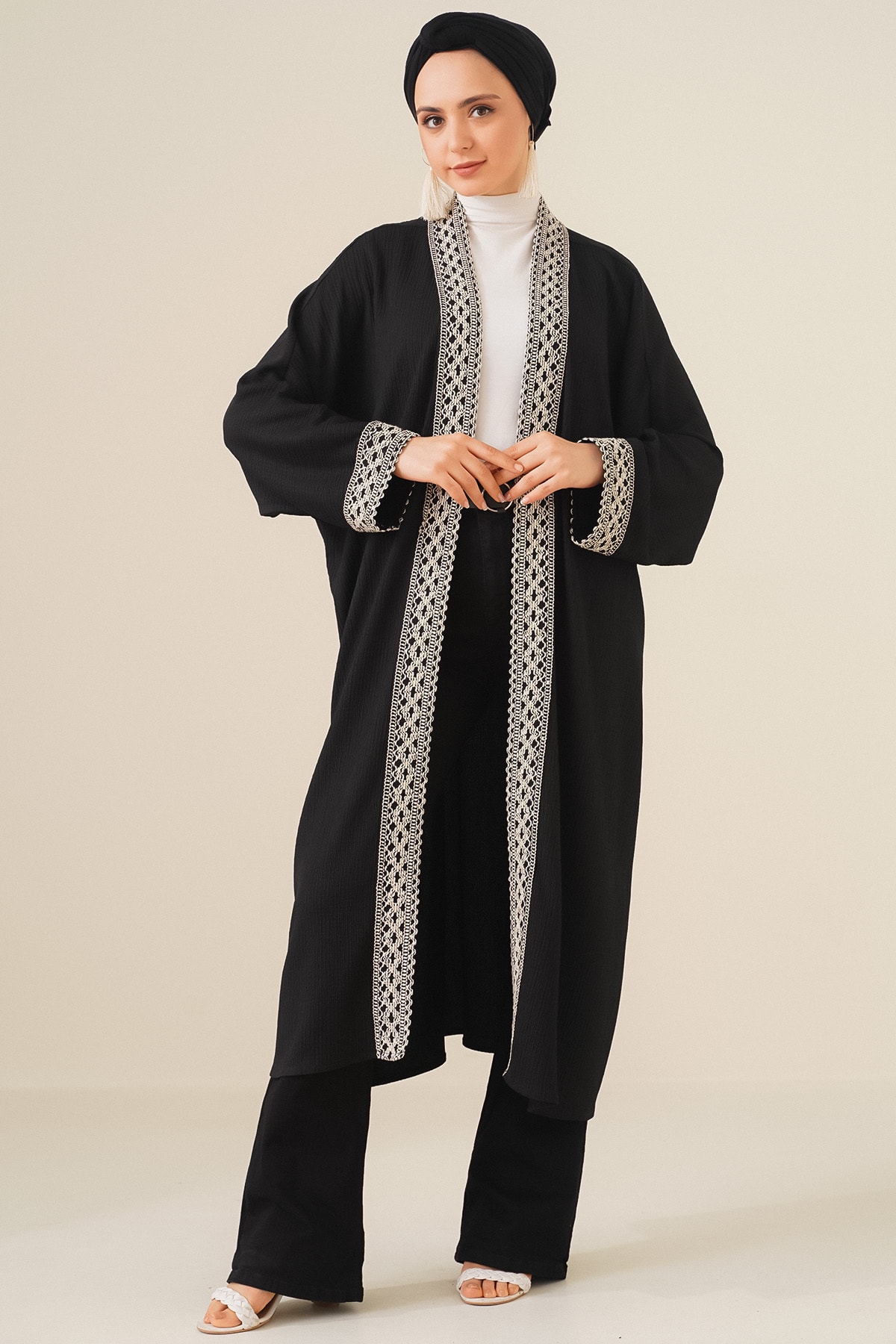 Levně Bigdart 5865 Embroidered Knitted Long Kimono - Black