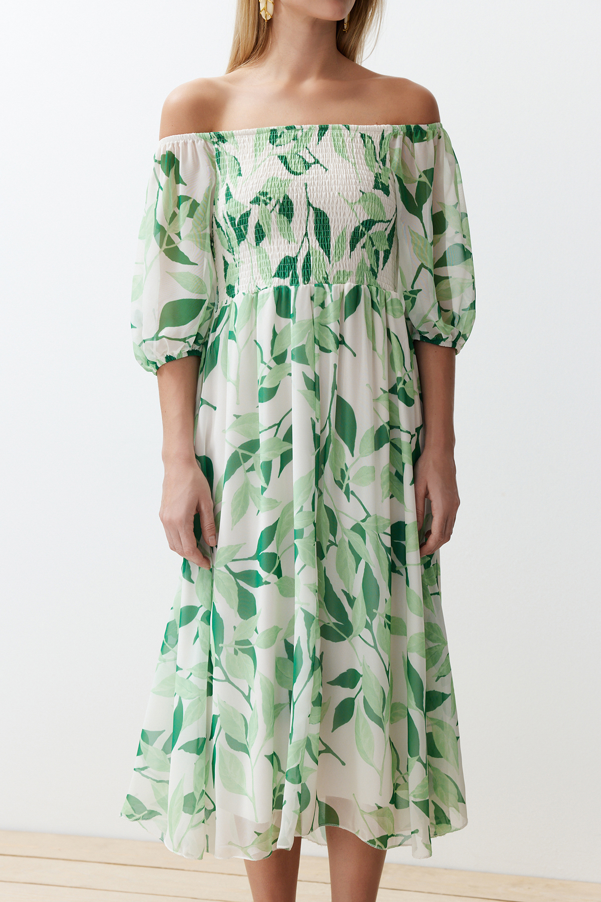 Trendyol Madonna Collar Chiffon Maxi Woven Dress with Green Floral Skirt Opening at the Waist
