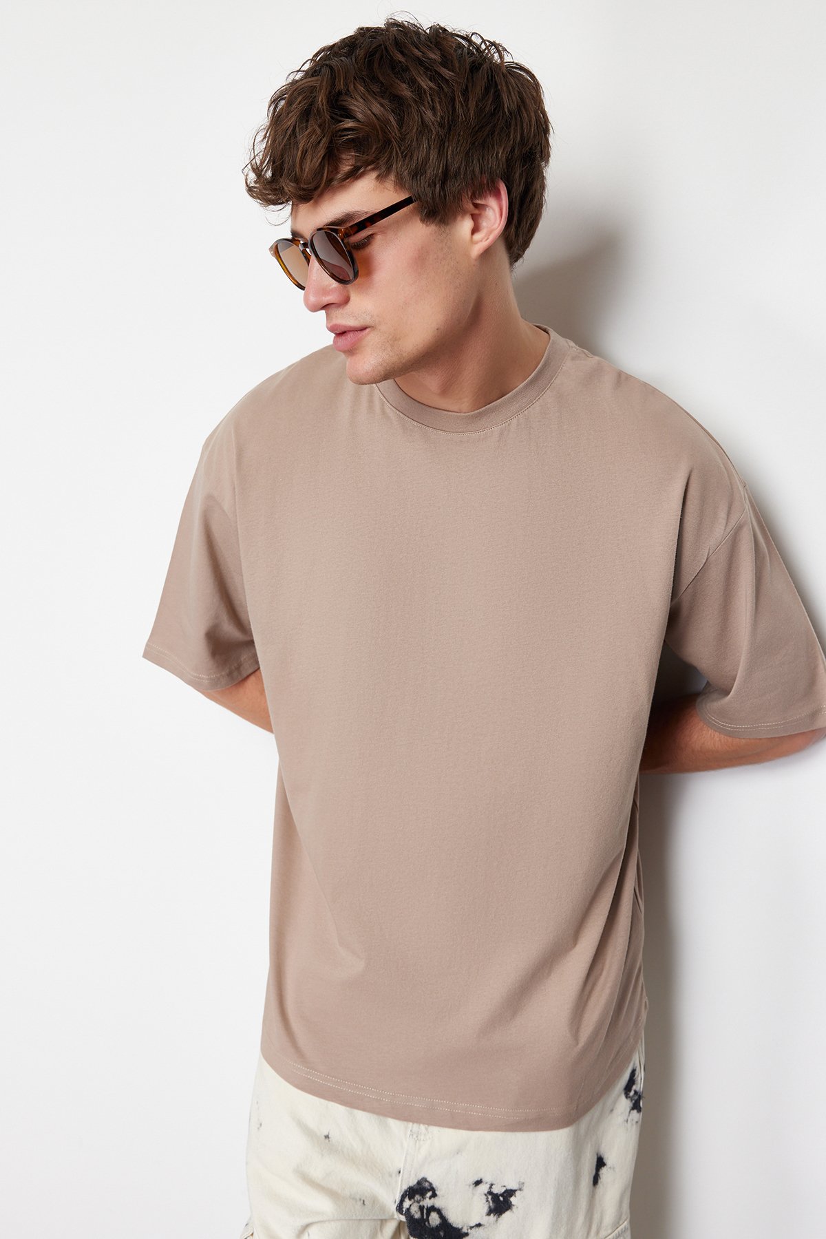 Trendyol Mink Oversize/Wide-Fit Basic 100% Cotton T-Shirt