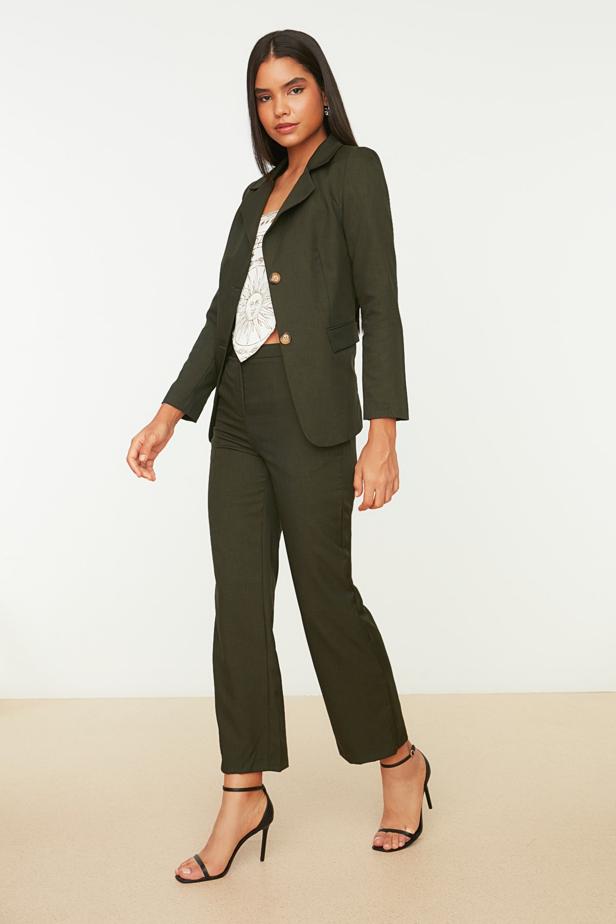 Trendyol Khaki Straight Cut Trousers