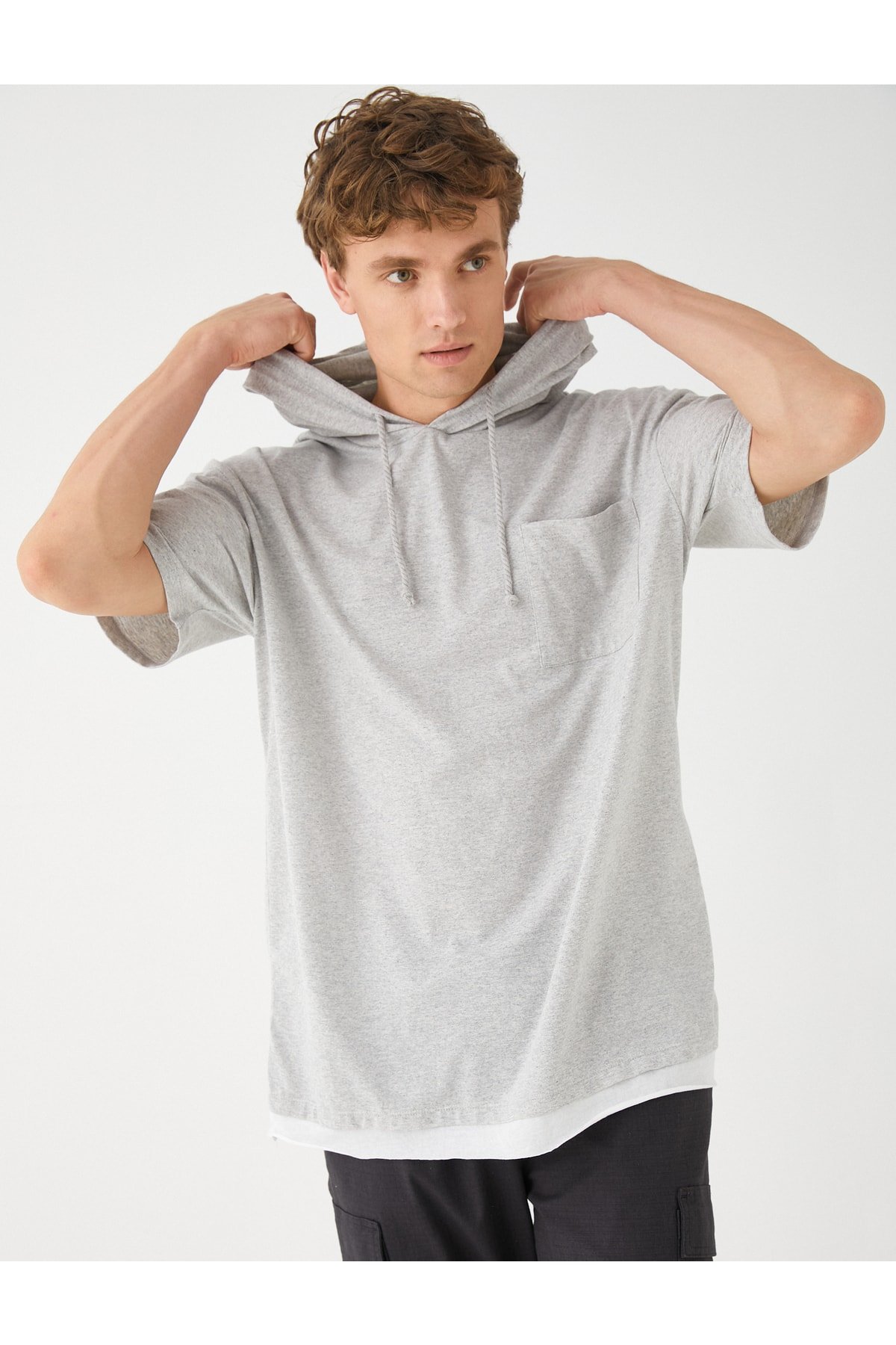 Levně Koton Hooded Sweatshirt Short Sleeved with Pockets.