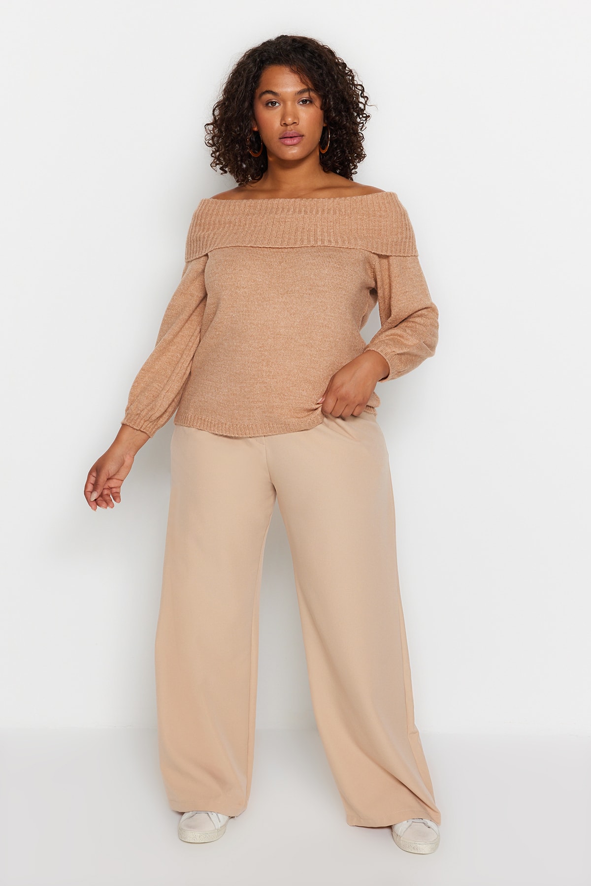 Trendyol Curve Plus Size Sweater - Brown - Relaxed fit