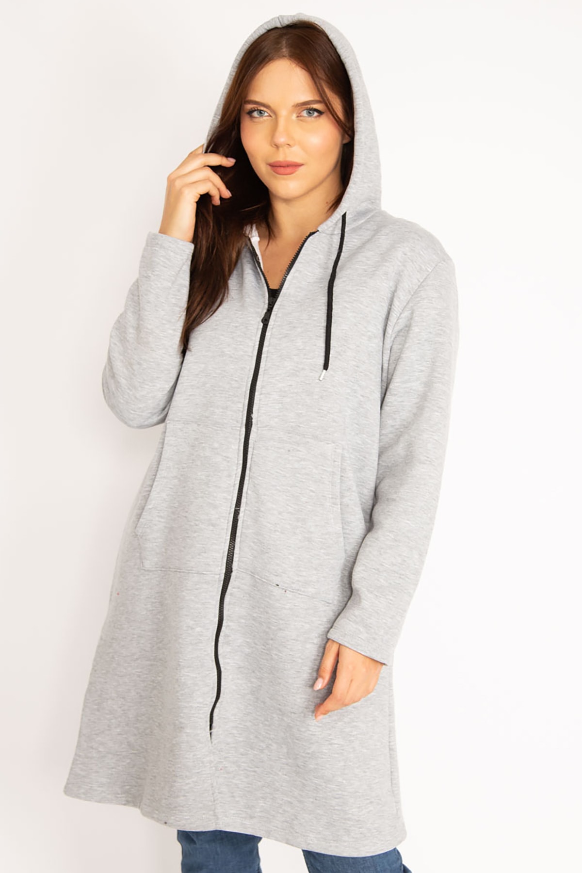 Levně Şans Women's Plus Size Gray Ragged Fleece Fabric Front Zippered Kangaroo Pocket Hooded Coat