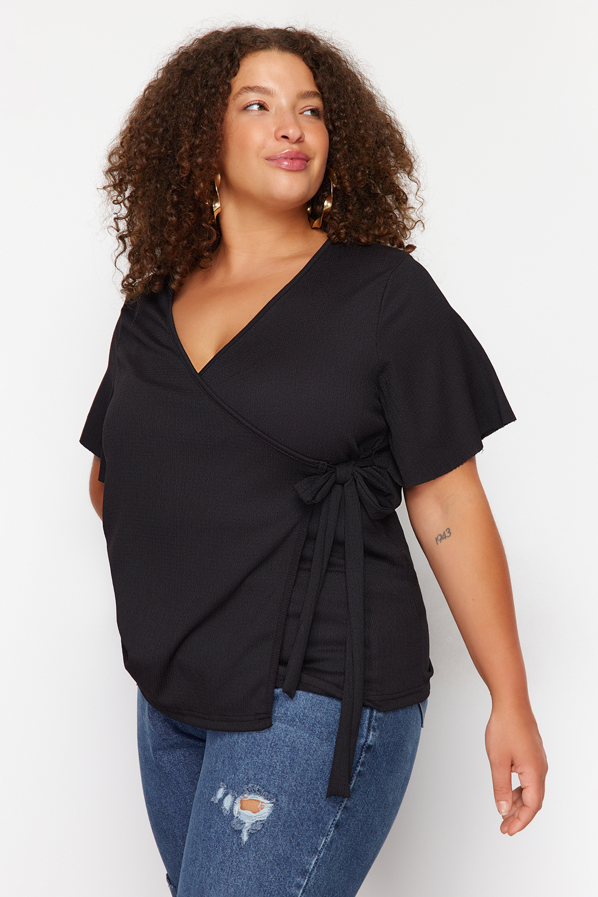 Levně Trendyol Curve Black Double Breasted Tie Detailed Knitted Blouse