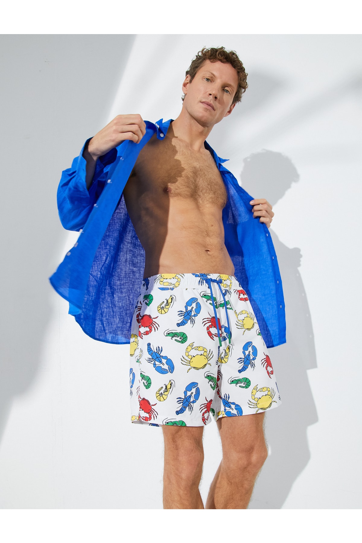 Levně Koton Animal Printed Marine Shorts with a lace-up waist with pocket.