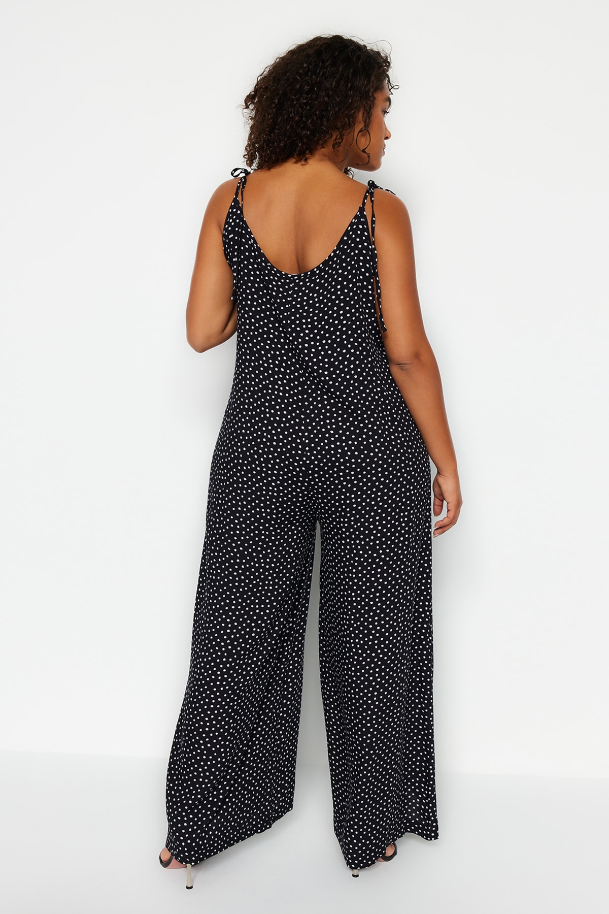 Trendyol Curve Black Floral Pattern Woven Jumpsuit