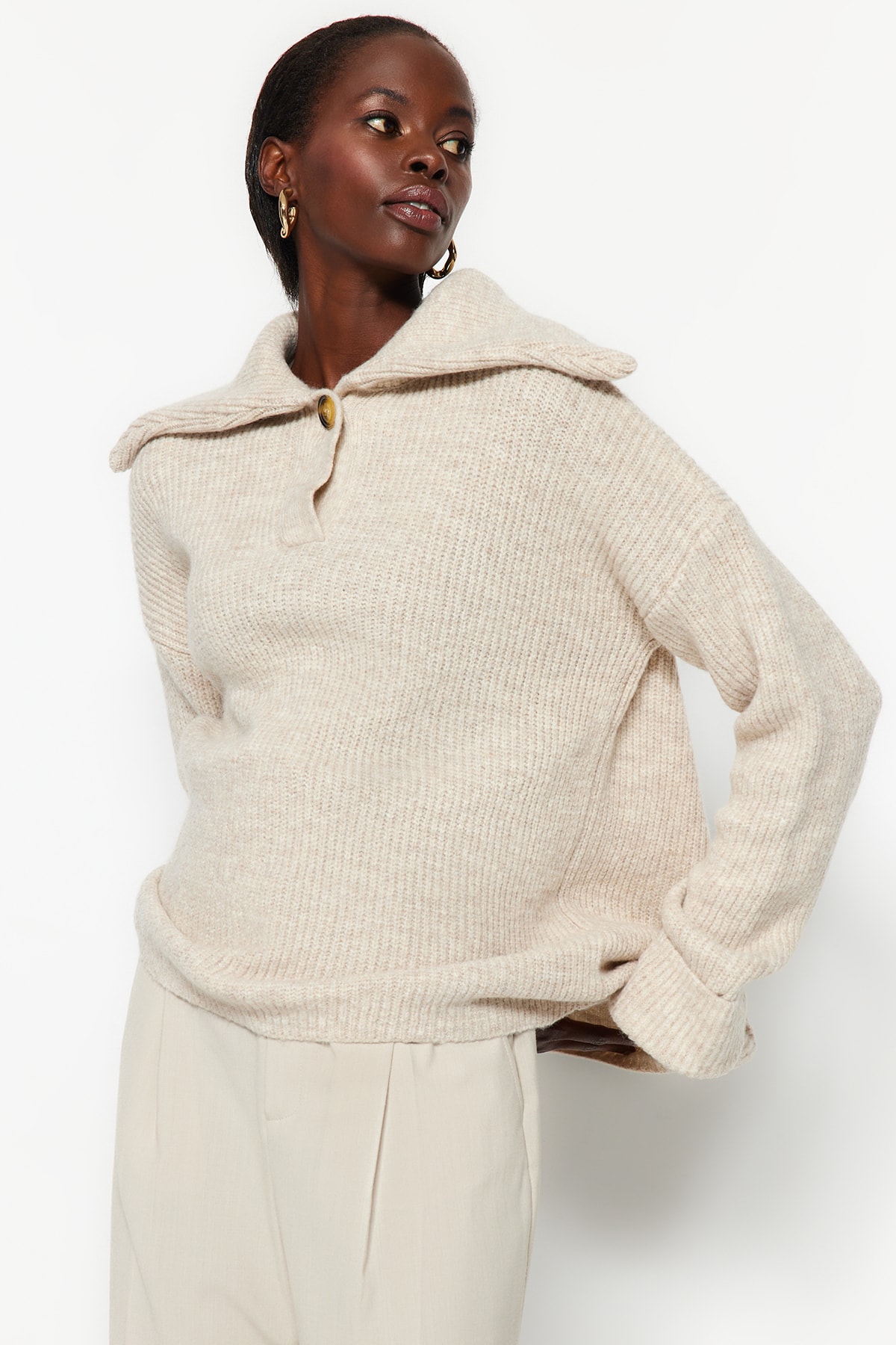 Trendyol Sweater - Beige - Regular fit
