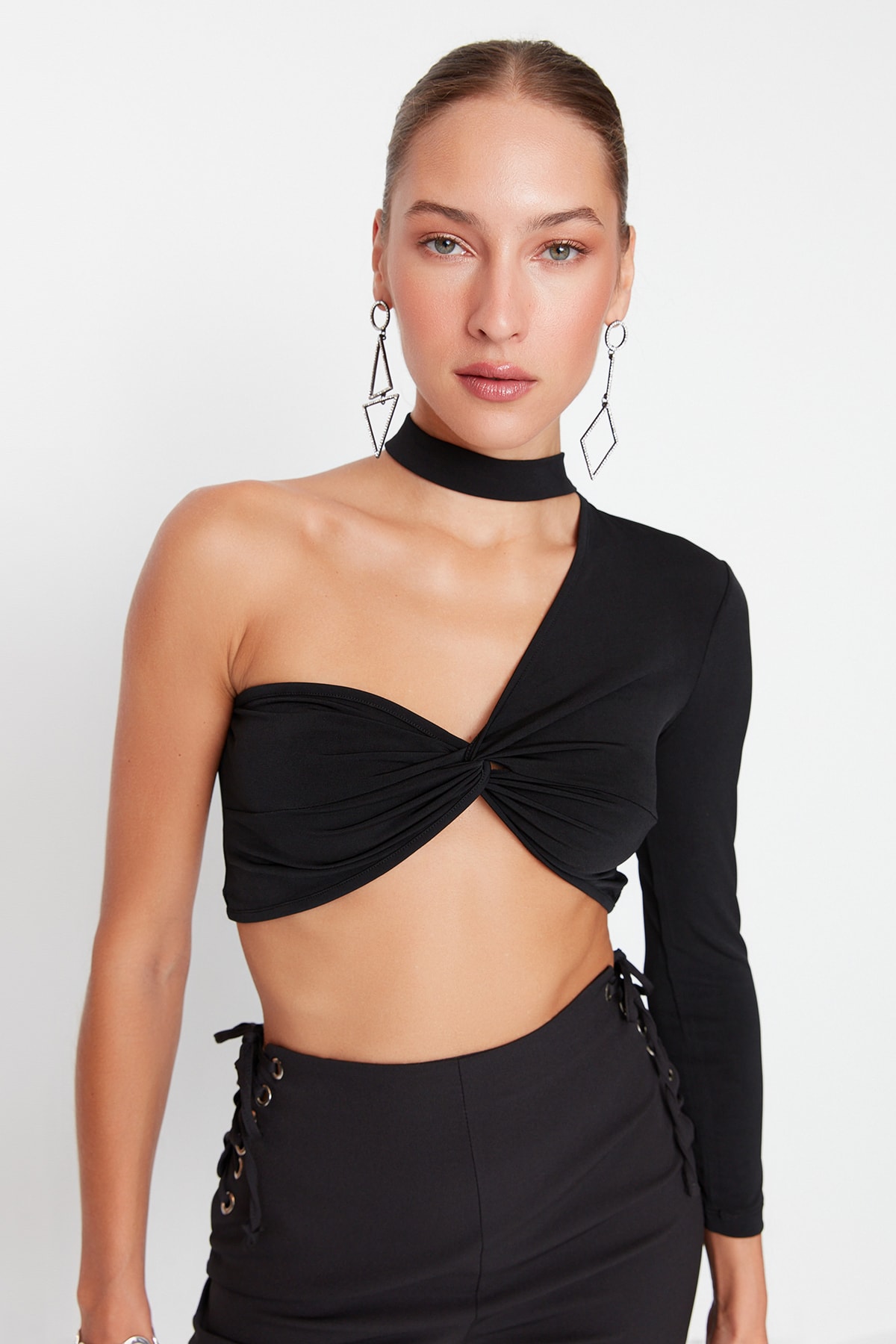 Trendyol Black Crop Knitted Bustier