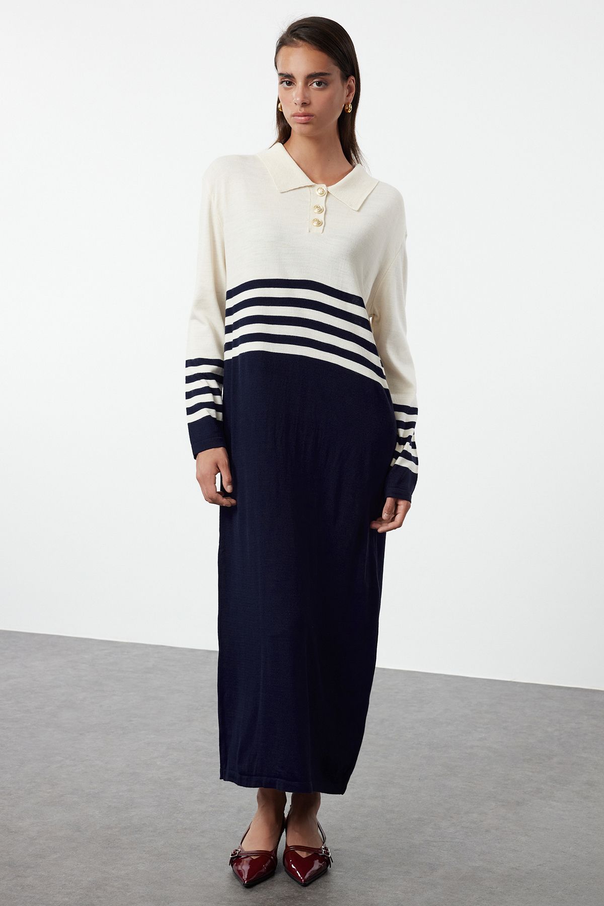Trendyol Beige Buttoned Navy Blue Color Block Knit Dress