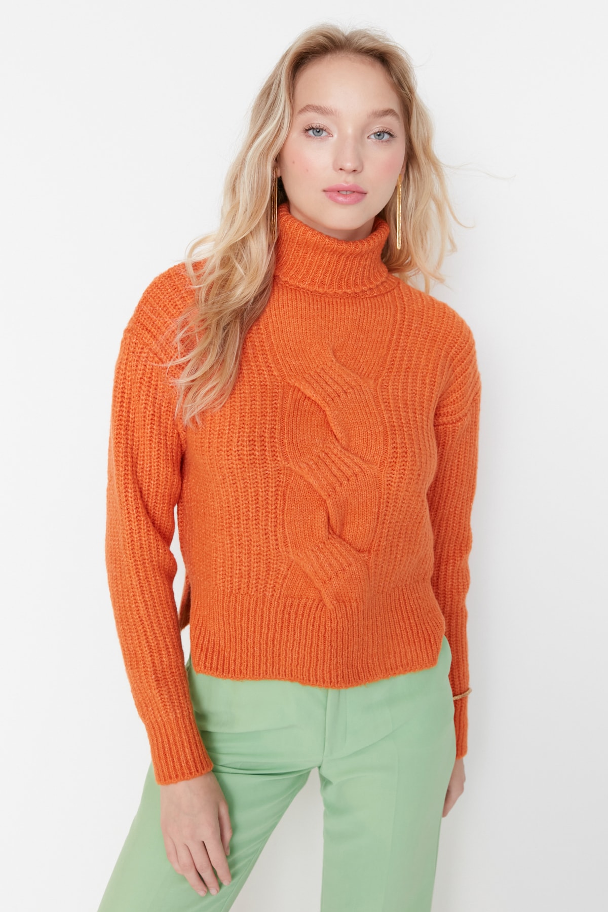 Trendyol Orange Turtleneck Knitwear Sweater