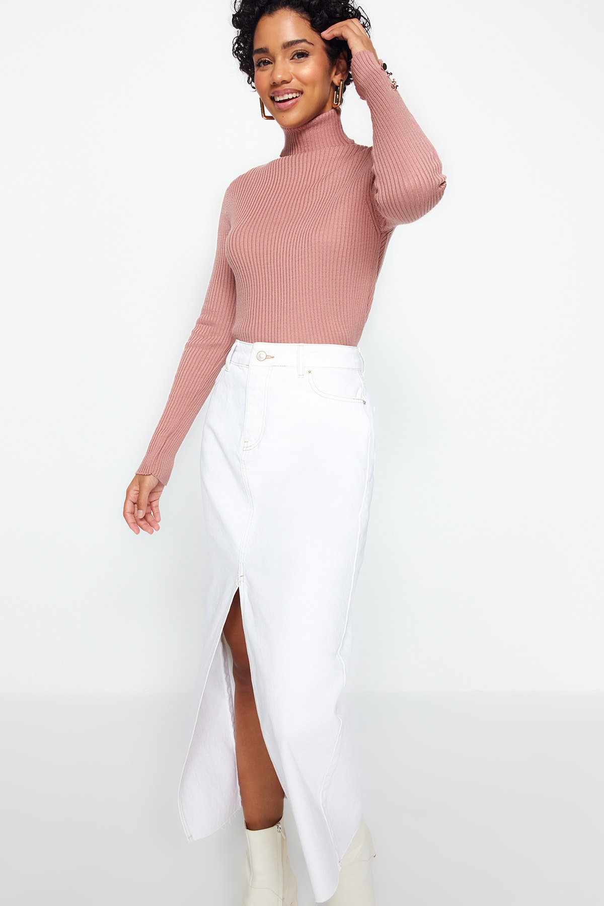 Trendyol uscat trandafir de bază turtleneck tricotaje pulover