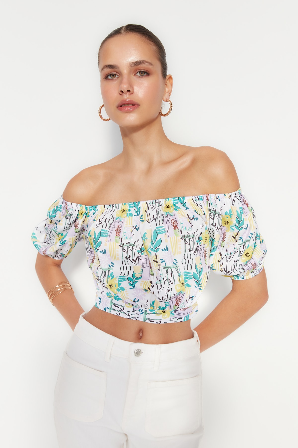 Trendyol Multicolored Crop-Weave Carmen Collar Floral Print Blouse