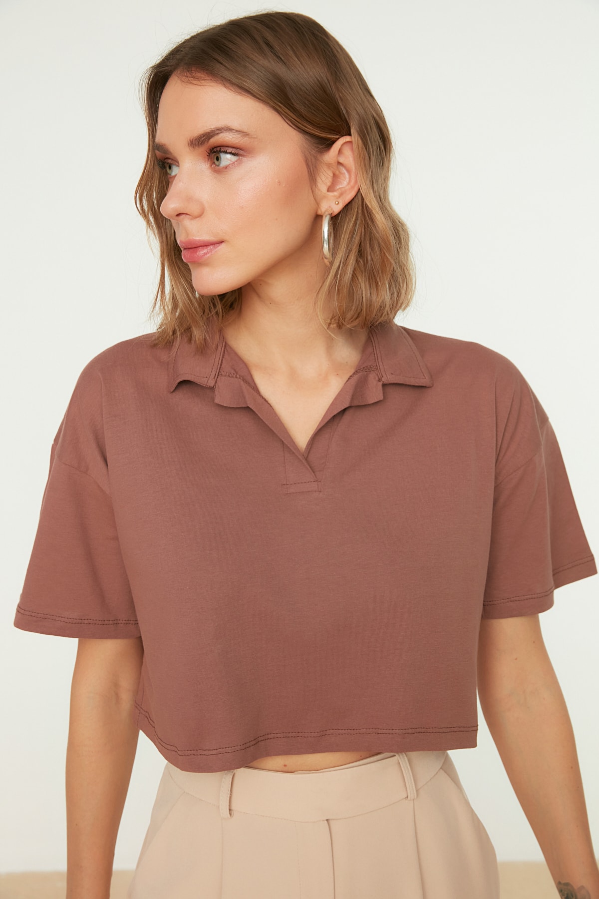 Trendyol Brown 100% Cotton Crop Polo Neck Knitted T-Shirt