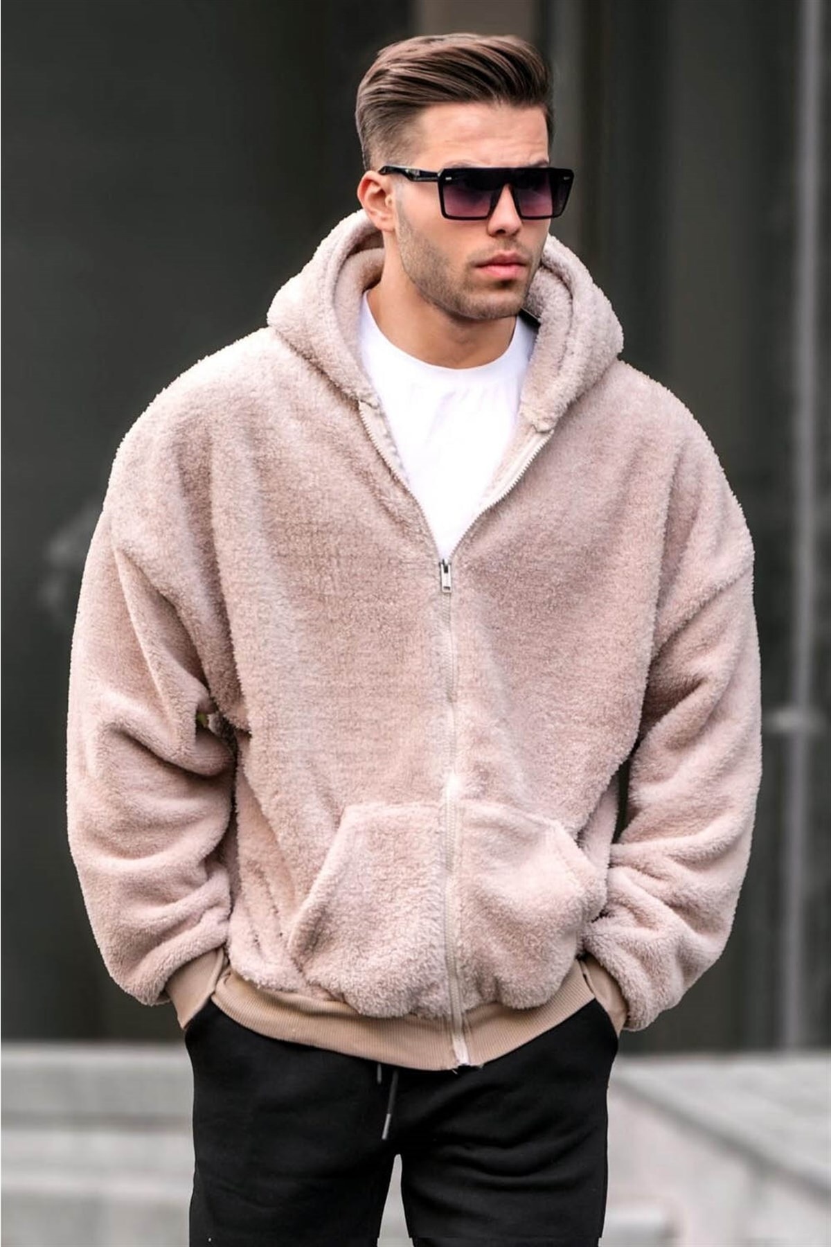 Levně Madmext Beige Plush Over Fit Men's Hooded and Zippered Sweatshirt 6049