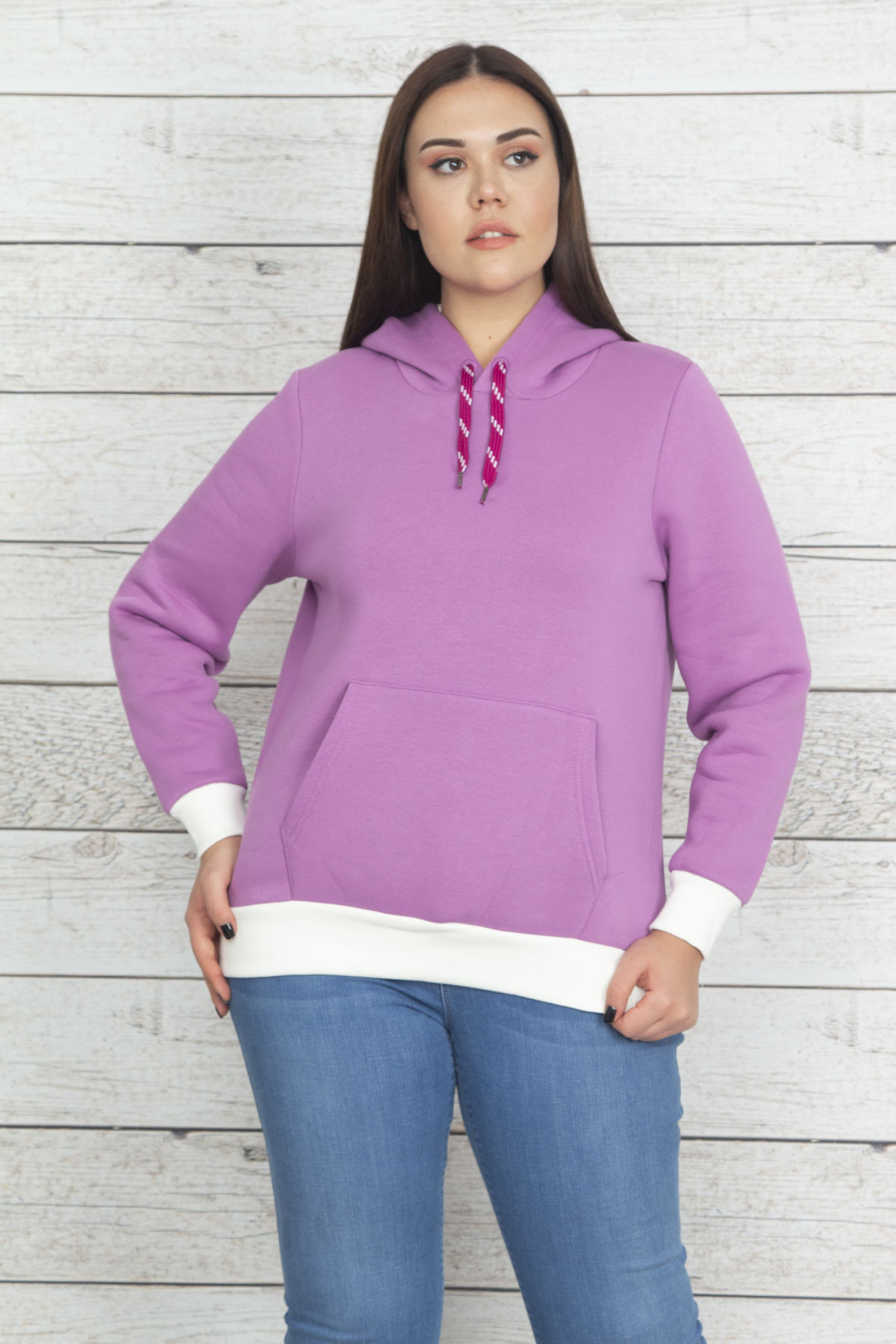 Levně Şans Women's Plus Size Lilac Hooded Sweatshirt with Rayons