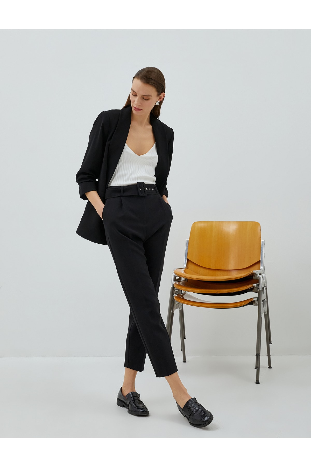 Koton Pants - Schwarz - Carrot pants
