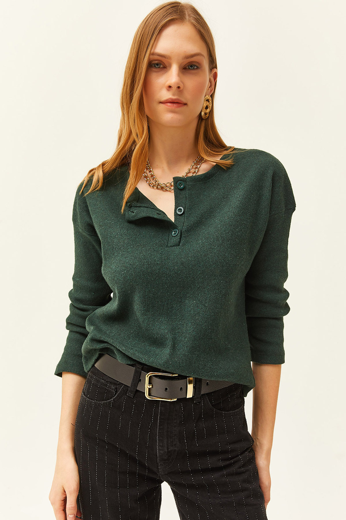 Olalook Women's Emerald Green Buttoned Loose Sweater