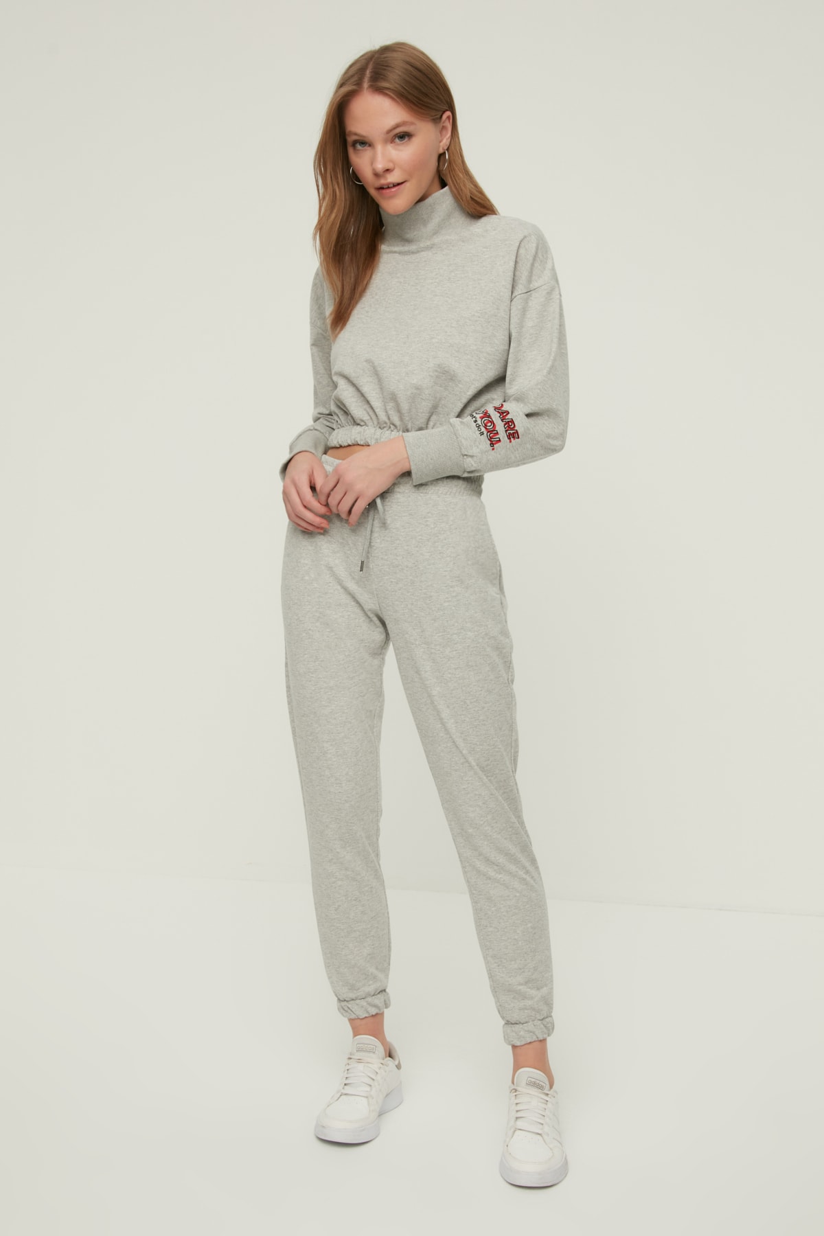 Trendyol Sweatsuit - Grau - Regular fit