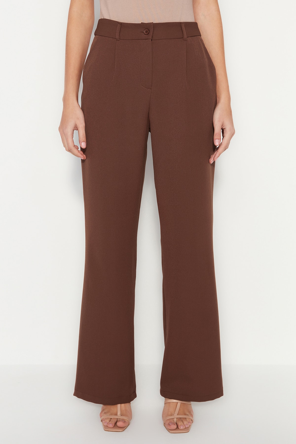 Trendyol Dark Brown High Waist Wide Leg/Wide Leg Pleated Woven Trousers