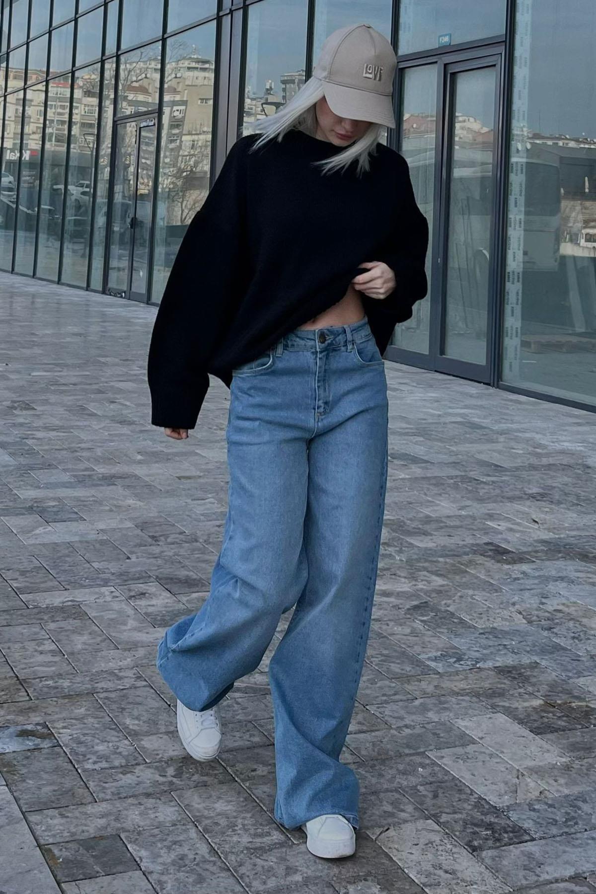 Levně Madmext Women's Blue Straight Wide Jeans