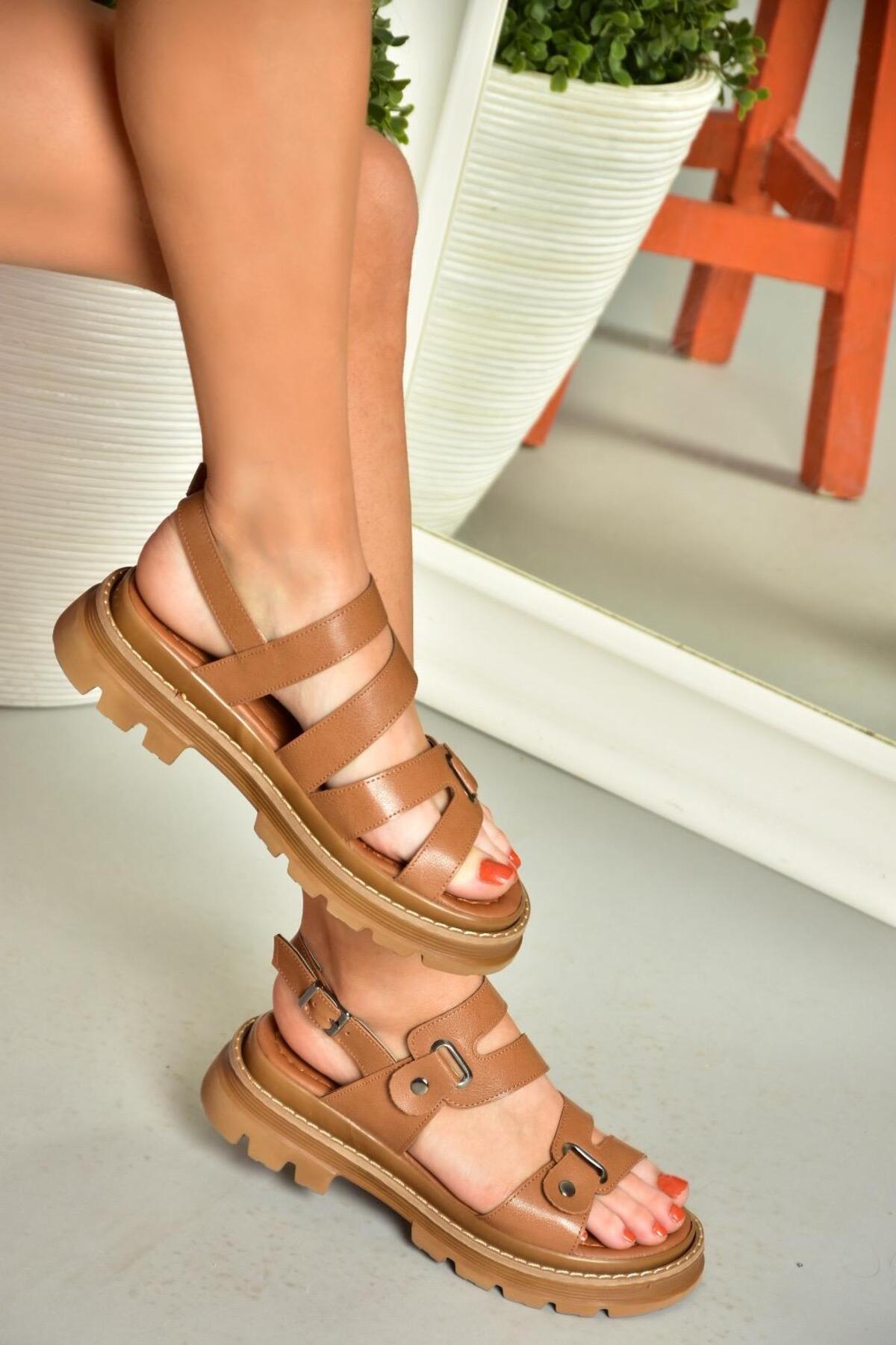 Fox Shoes S996075509 Camel Women's Sandal