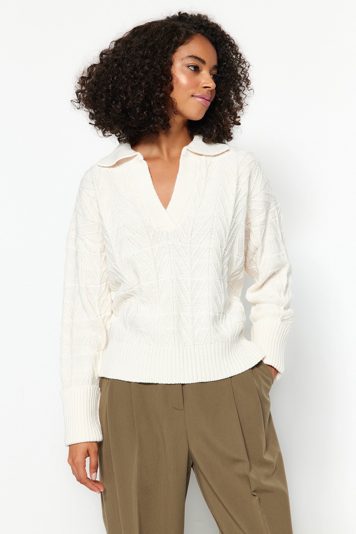 Trendyol Ecru Folded Sleeves Detailed Knitwear Sweater