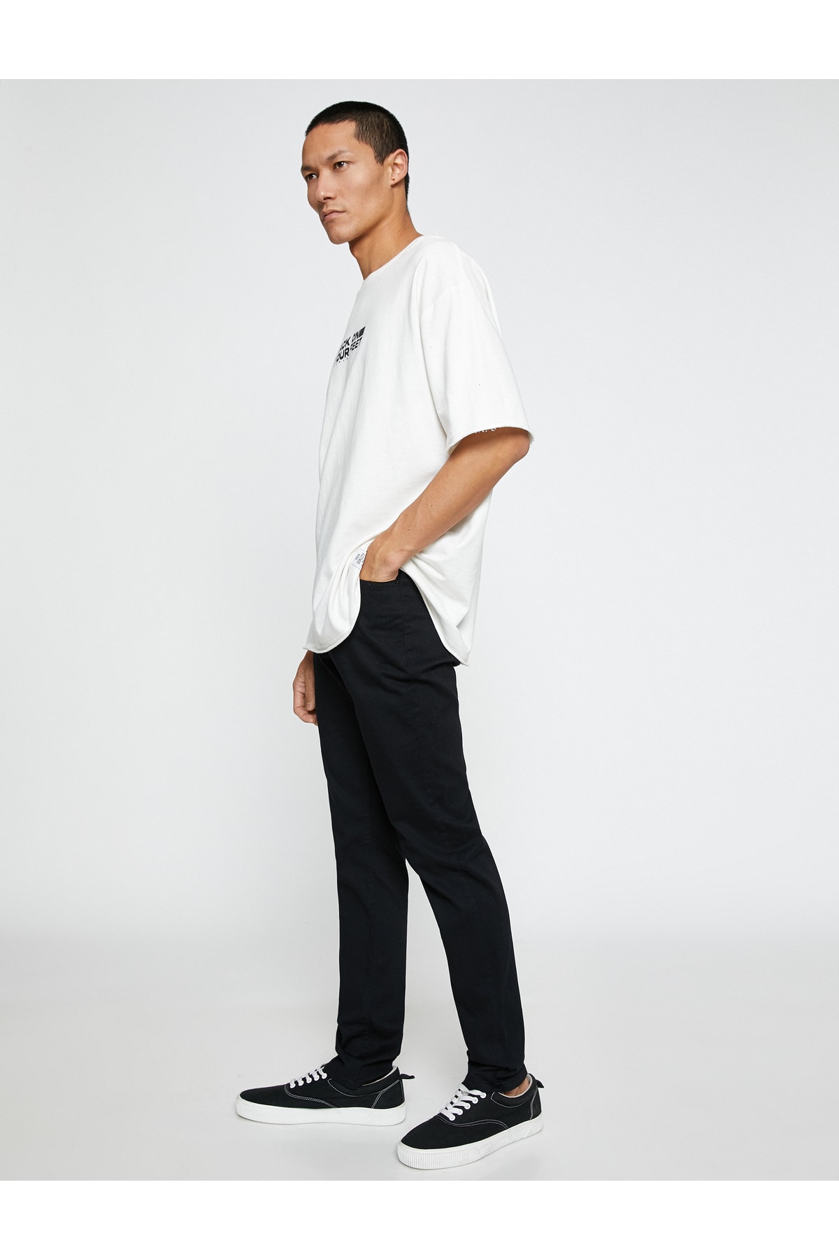Koton Basic Gabardine Trousers Slim Fit Button Detailed Pocket