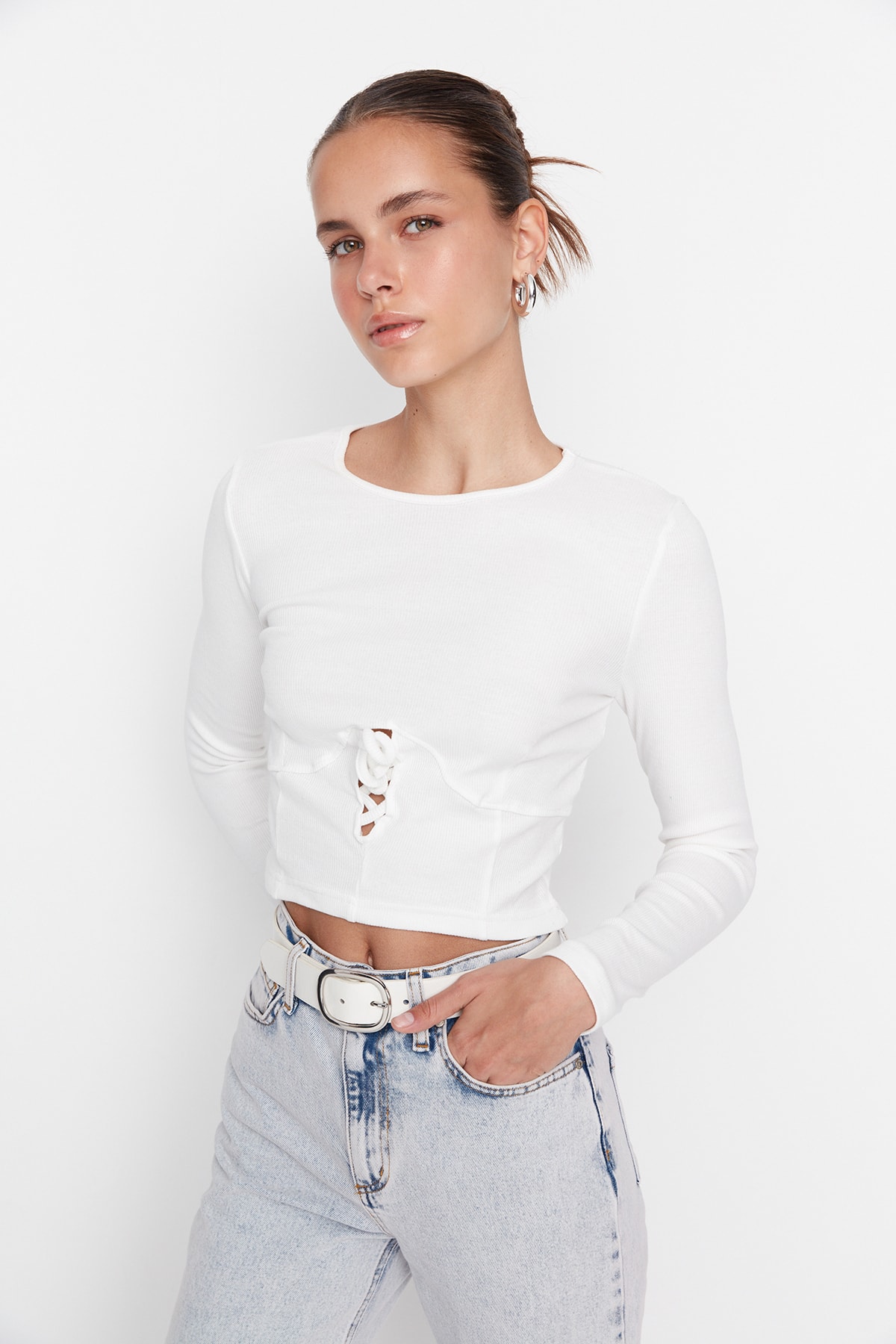 Trendyol White Corduroy Crop Knitted Blouse