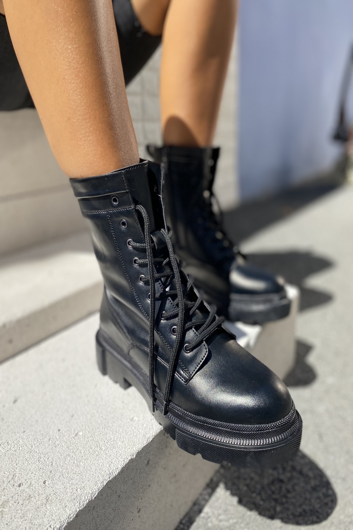 İnan Ayakkabı Women's Boots Black (Sole 5 cm)