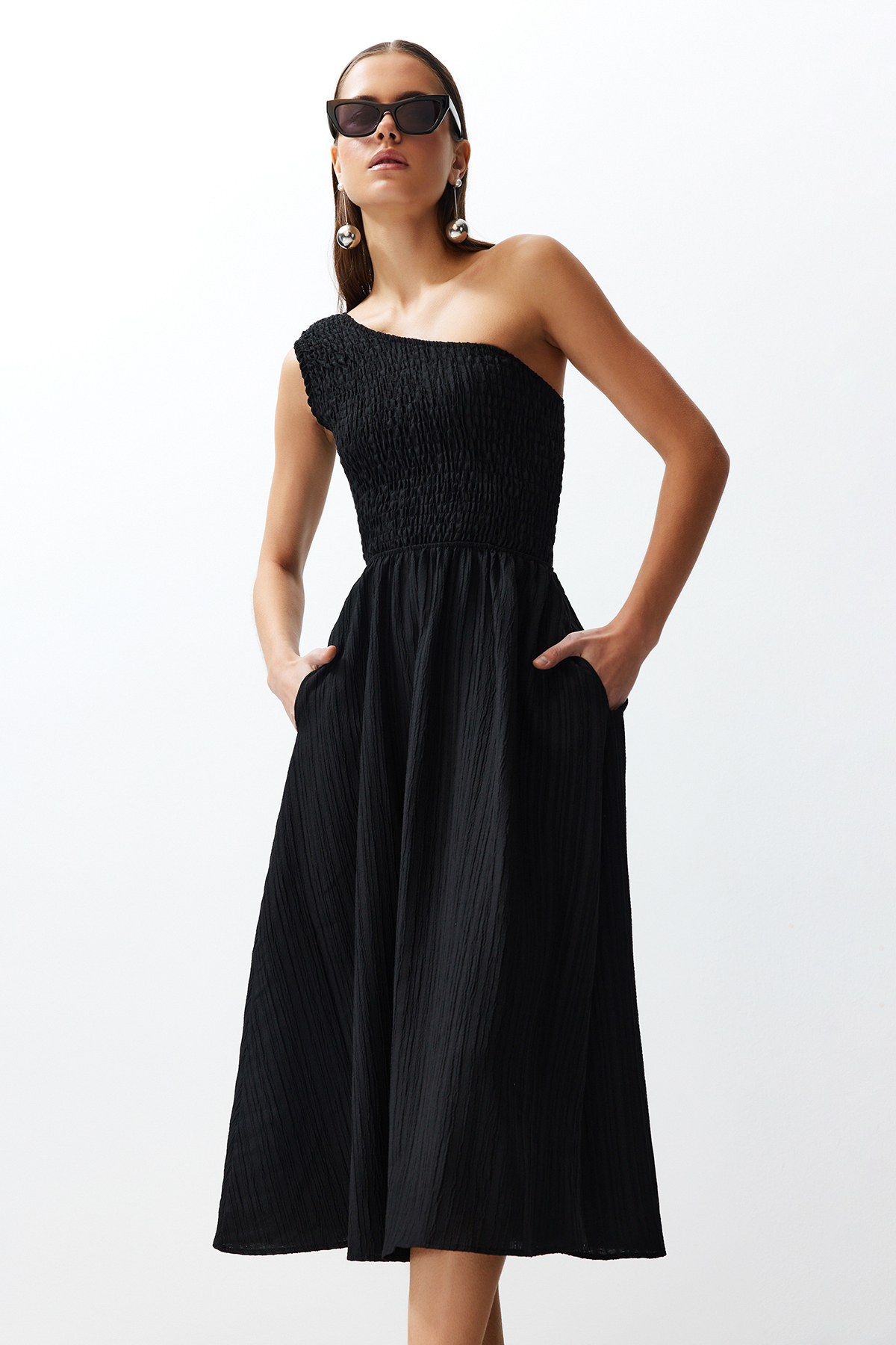 Trendyol Black Waist Opened Gimped Midi Woven Dress