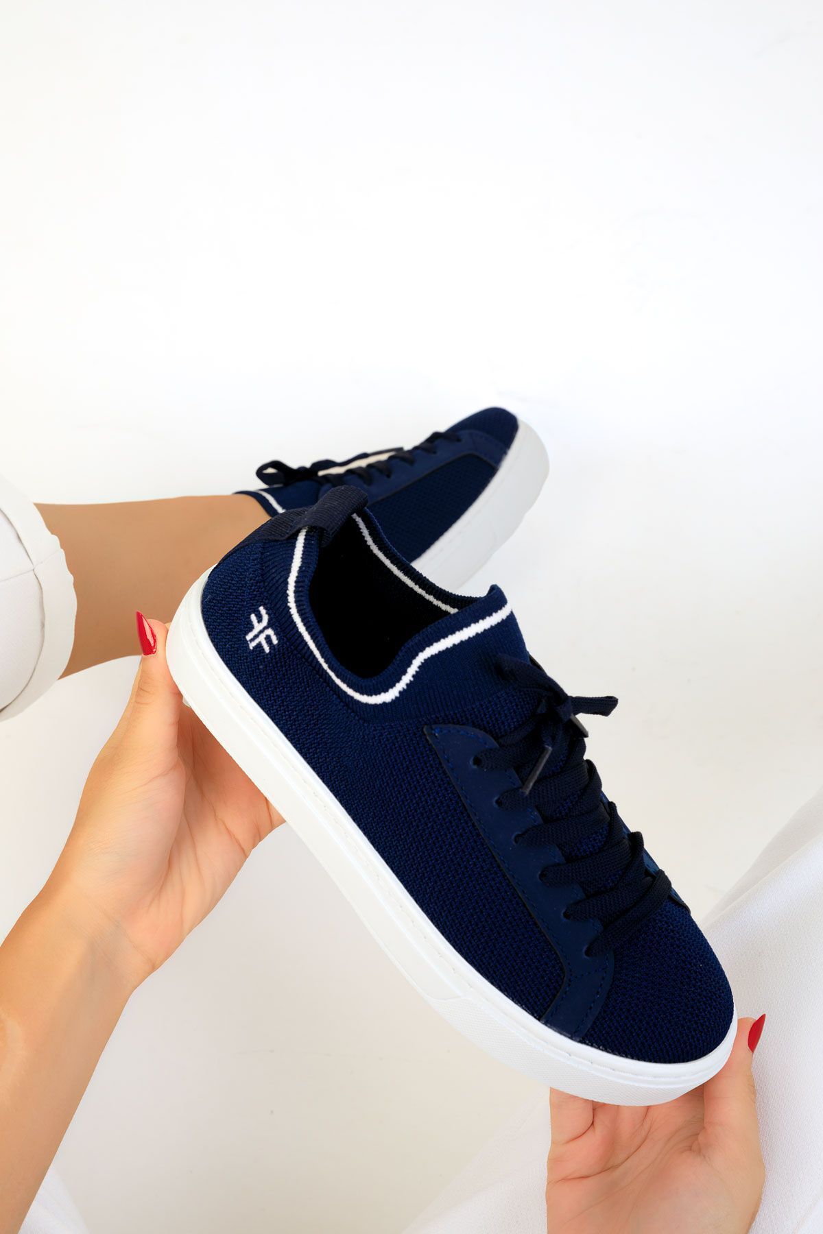 Soho Navy Blue Unisex Sneakers 19149