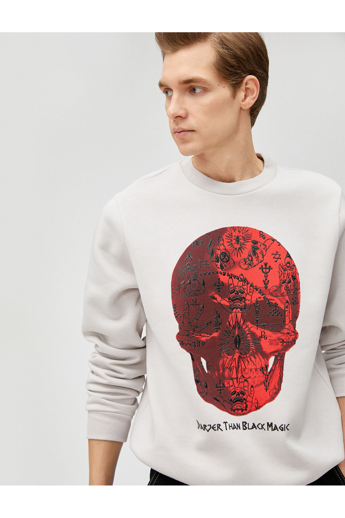 Levně Koton Crew Neck Sweatshirt with Skull Print