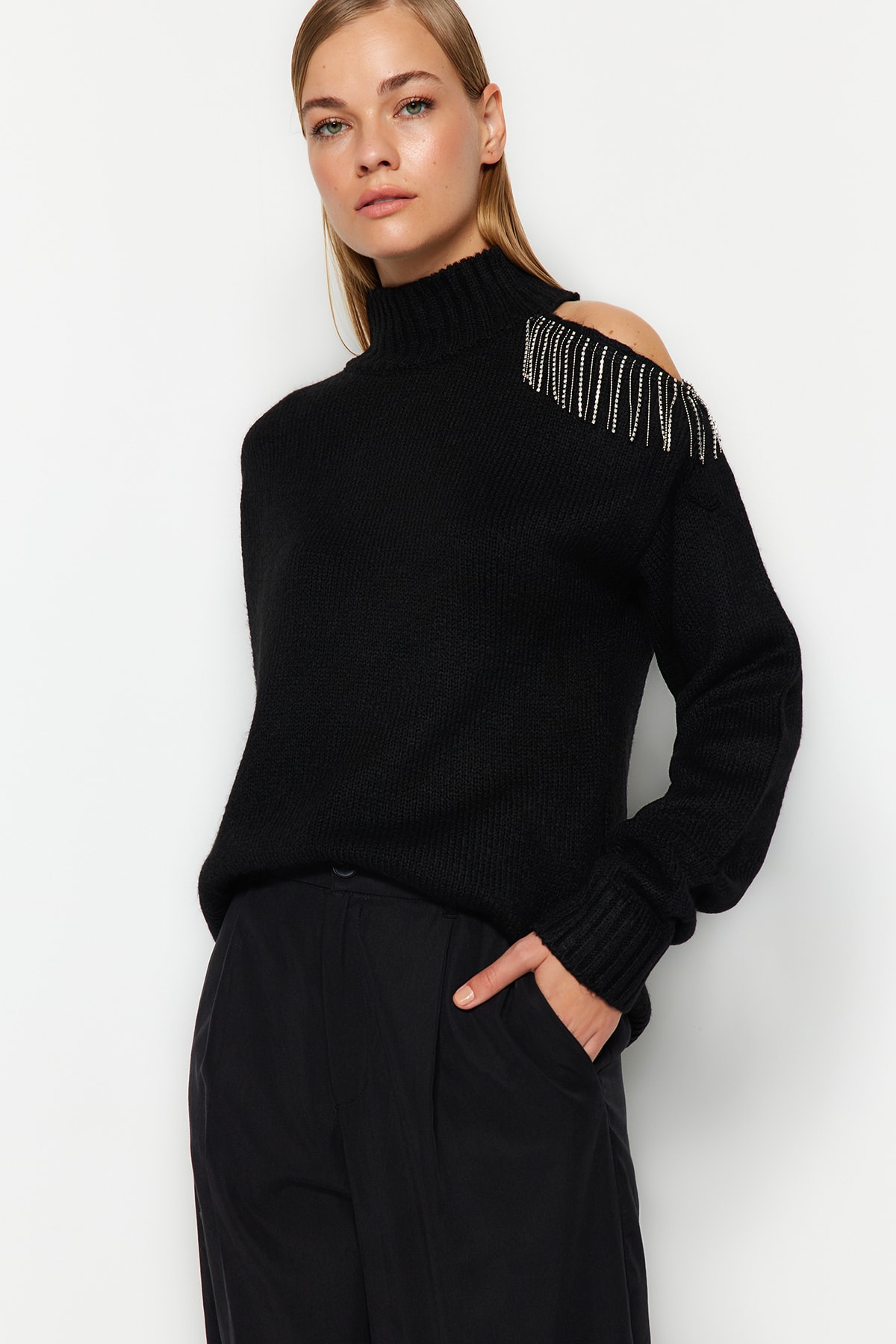 Trendyol Black Stand-Up Collar Knitwear Sweater
