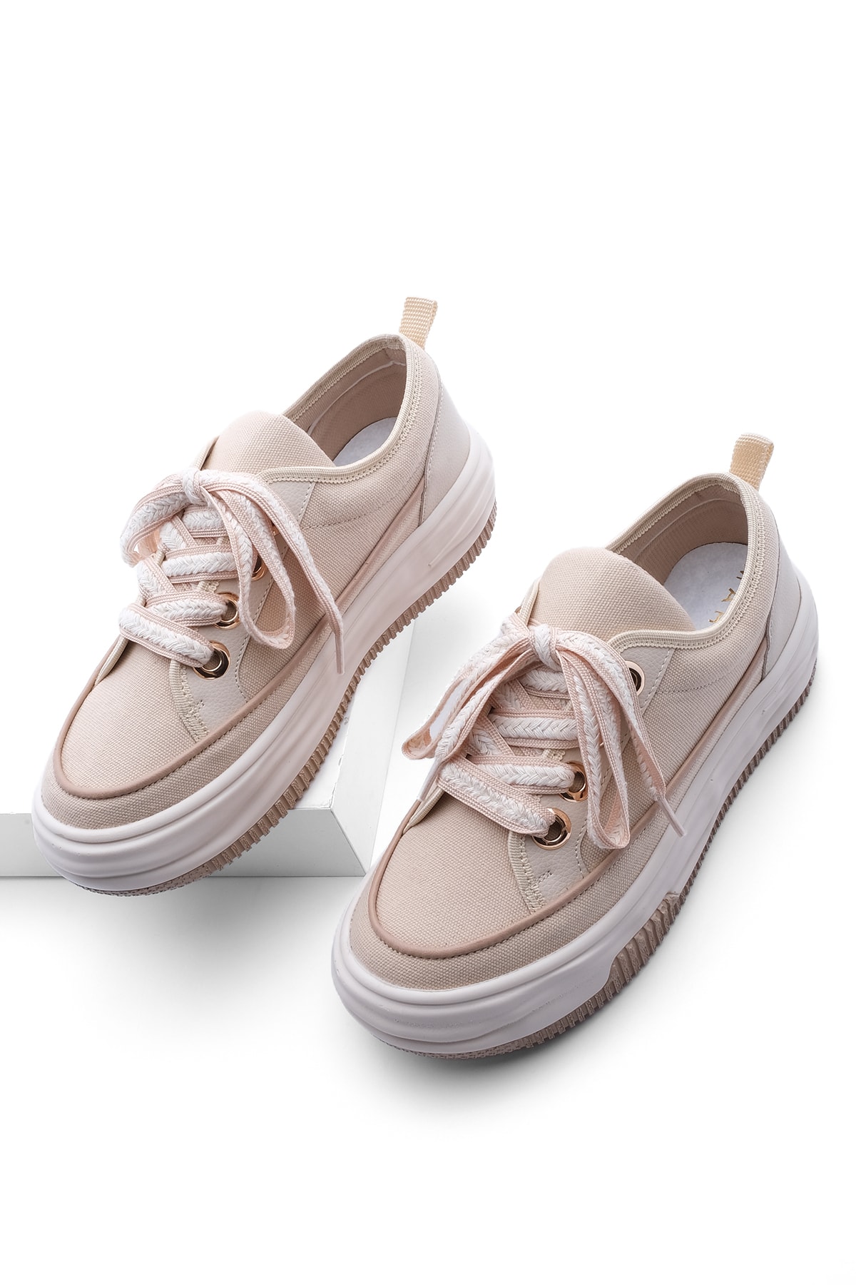 Levně Marjin Women's High-Sole Sneakers, Linen Fabric Lace-Up Sneakers Hesna beige