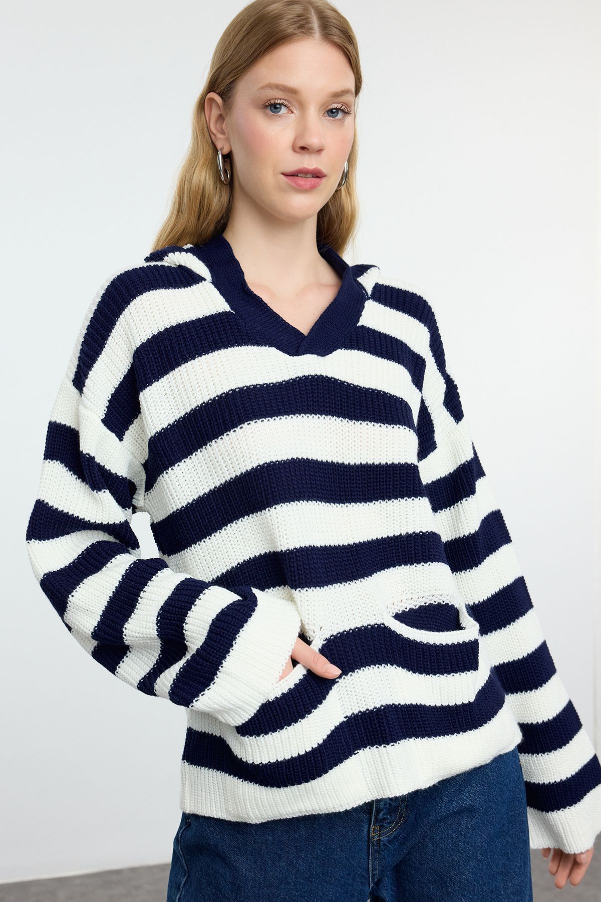 Trendyol Navy Blue Striped Hooded Knitwear Sweater