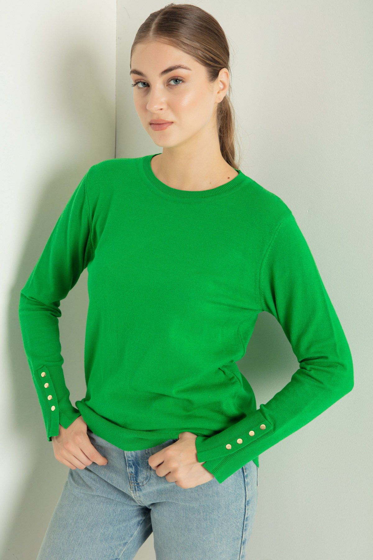 Levně Lafaba Women's Green Crew Neck Basic Knitwear Sweater