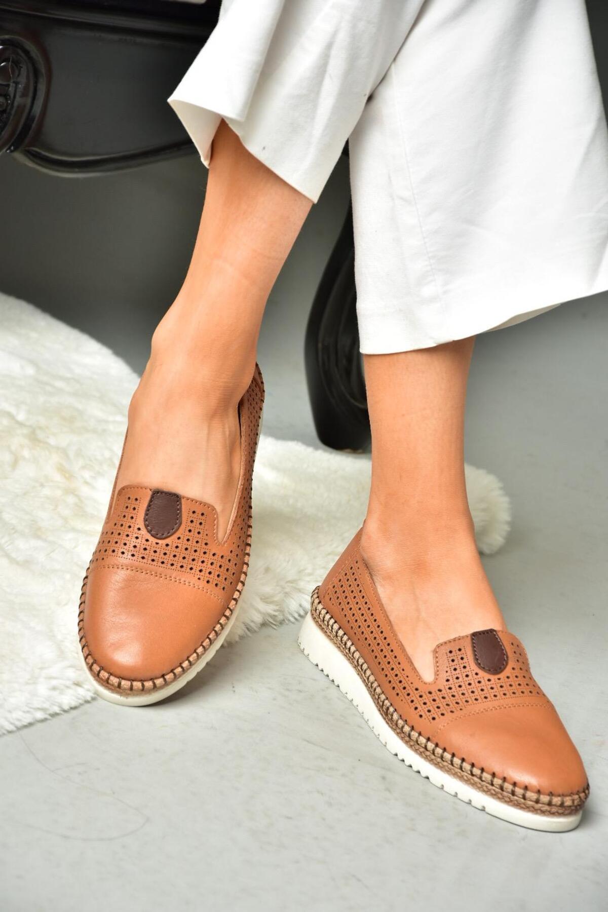 Levně Fox Shoes P555500103 Tan Genuine Leather Women's Shoe